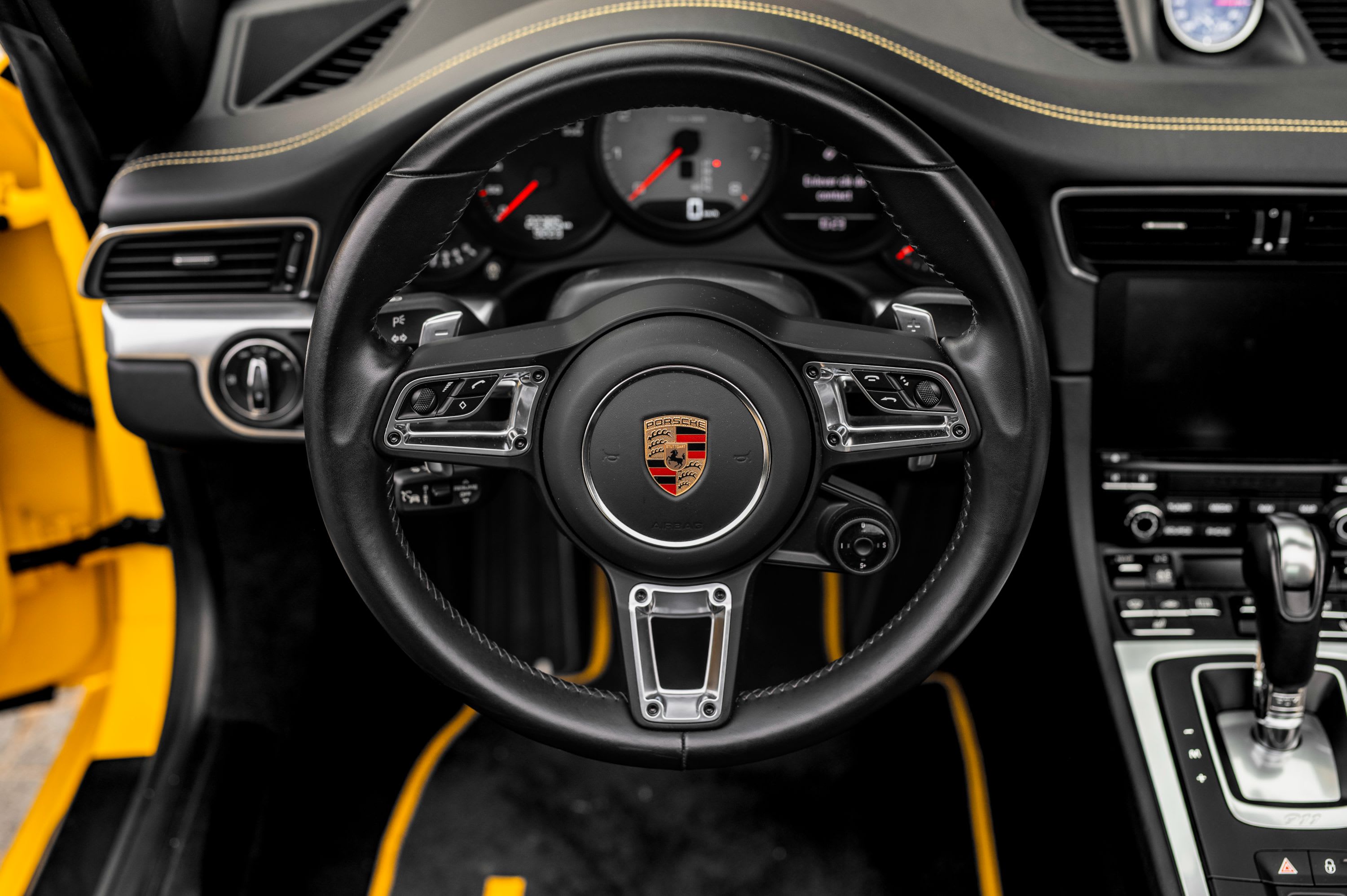 PORSCHE 911 991.2 Targa 4s 2016 occasion intérieur (1)