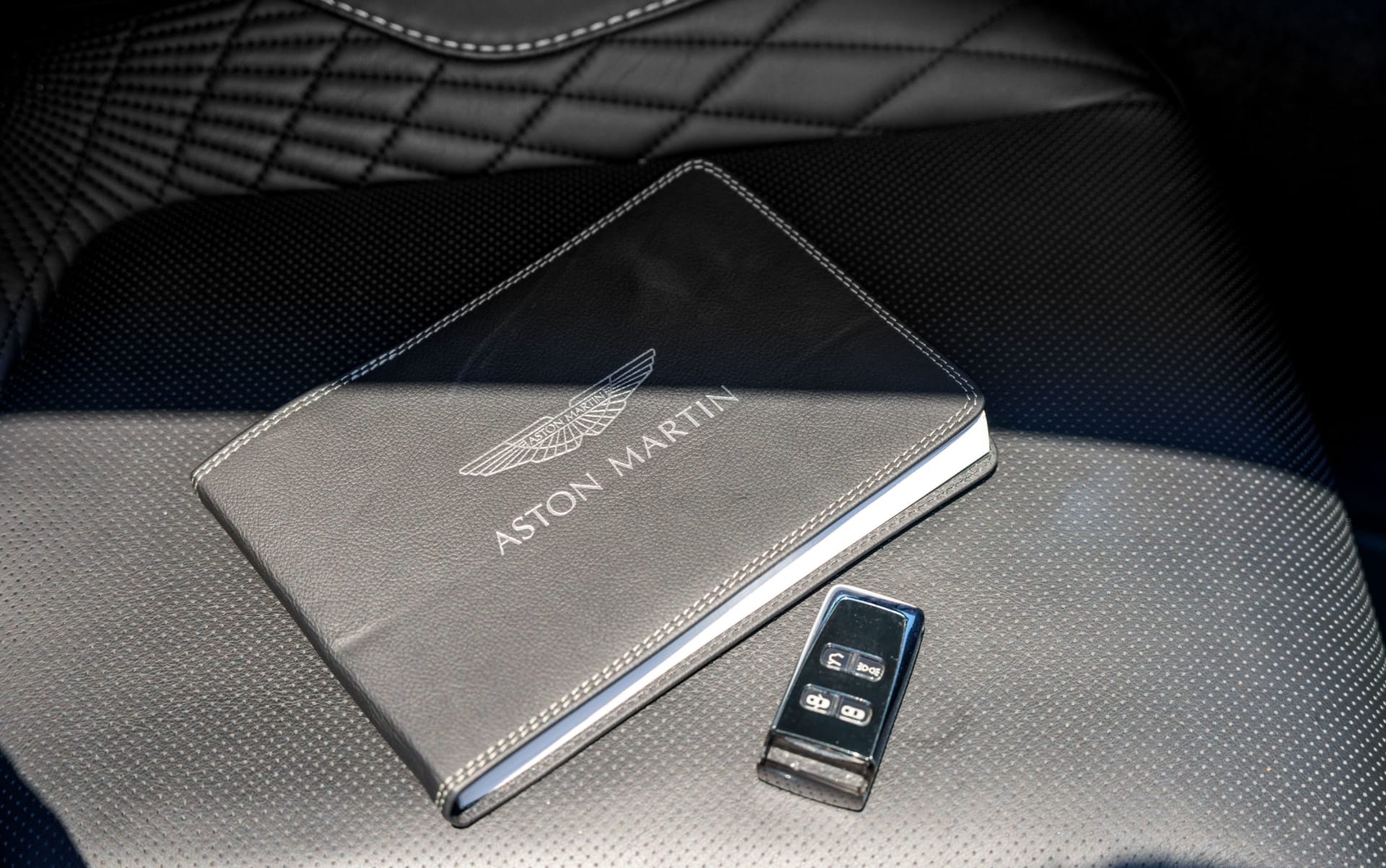 ASTON MARTIN Vanquish   2018 occasion mécanique (1)