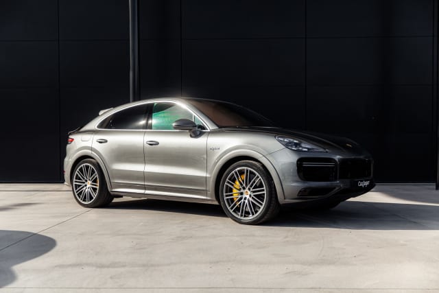 PORSCHE Cayenne E3 Turbo S E-hybrid 2021 used