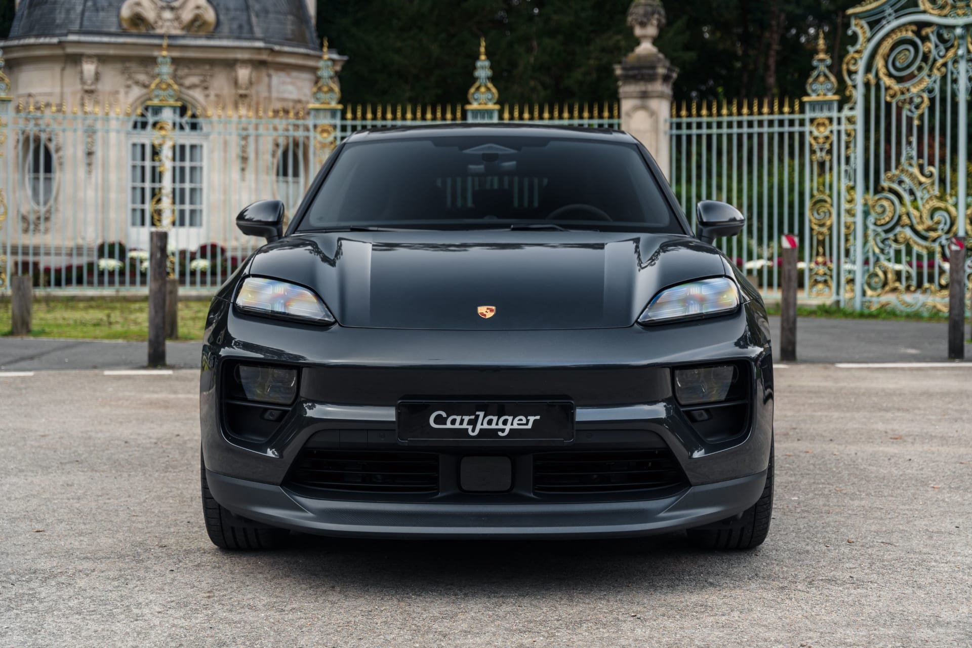 Porsche Macan Electric