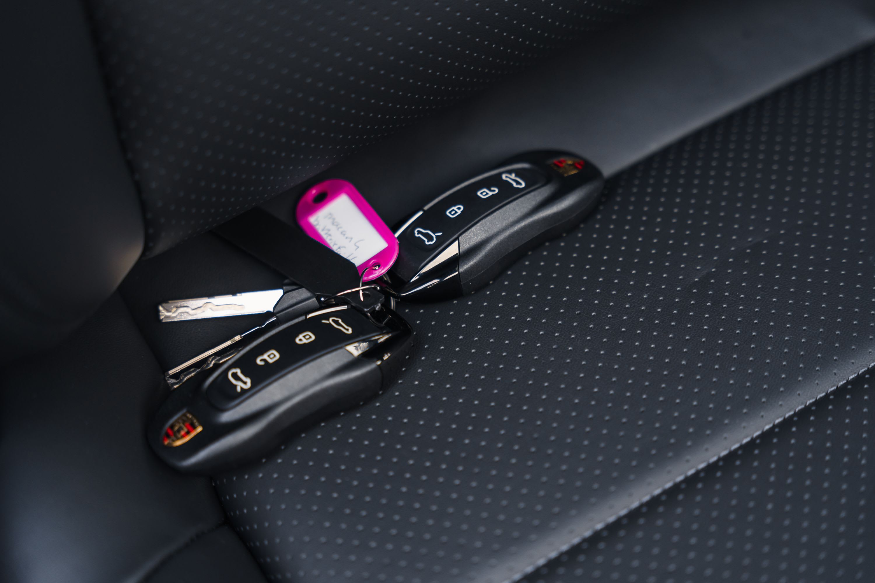 PORSCHE Macan Electric 2024 used mechanical (1)