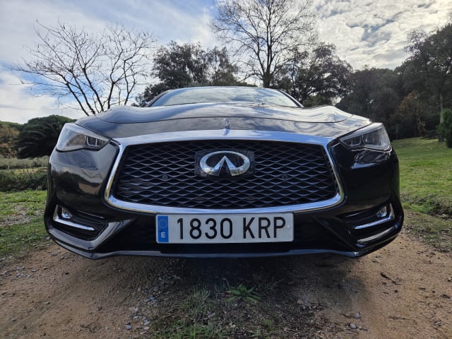 Infiniti Q60 S Red Sport