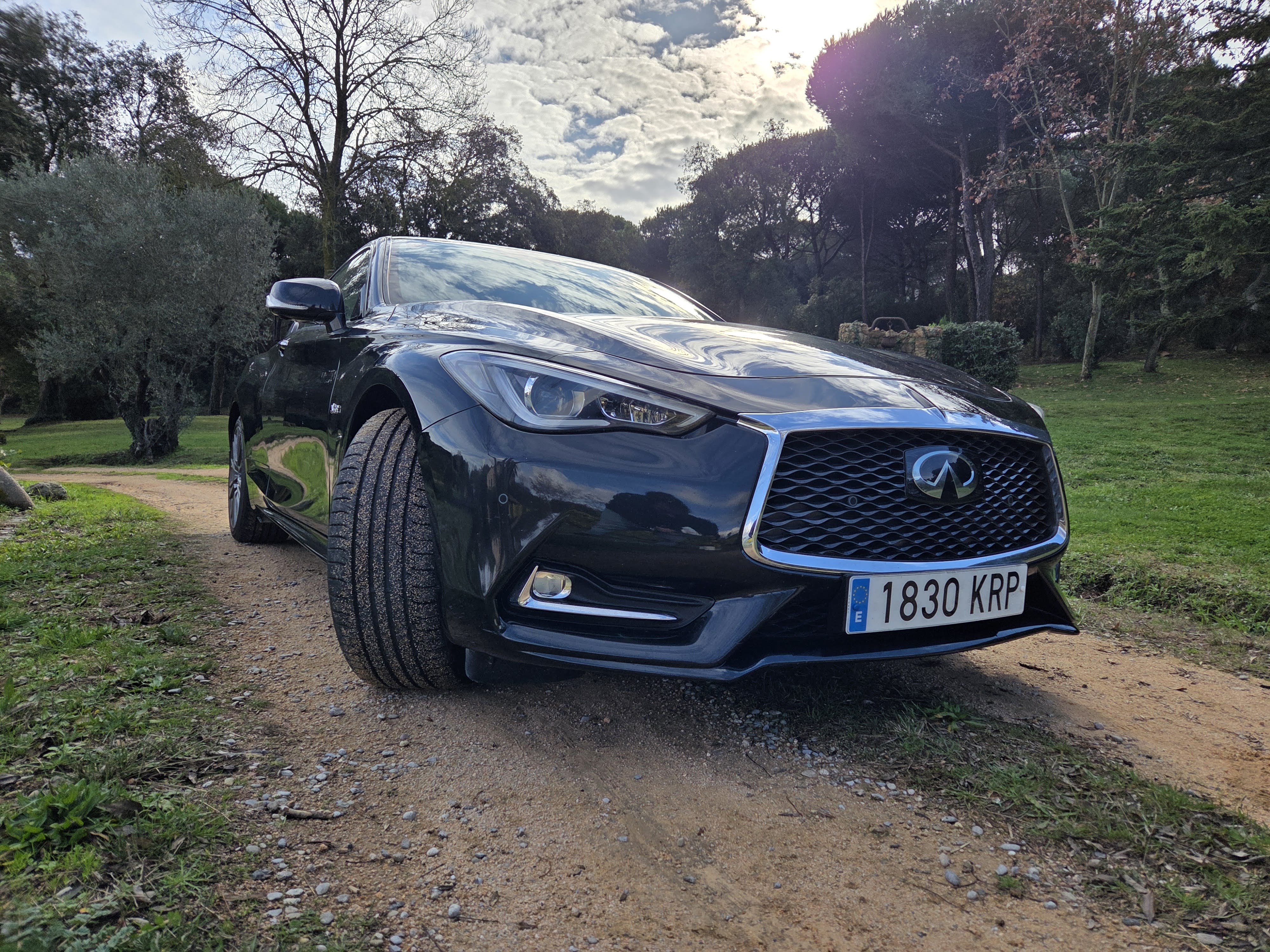 INFINITI Q60 S Red Sport 2018 occasion extérieur (2)