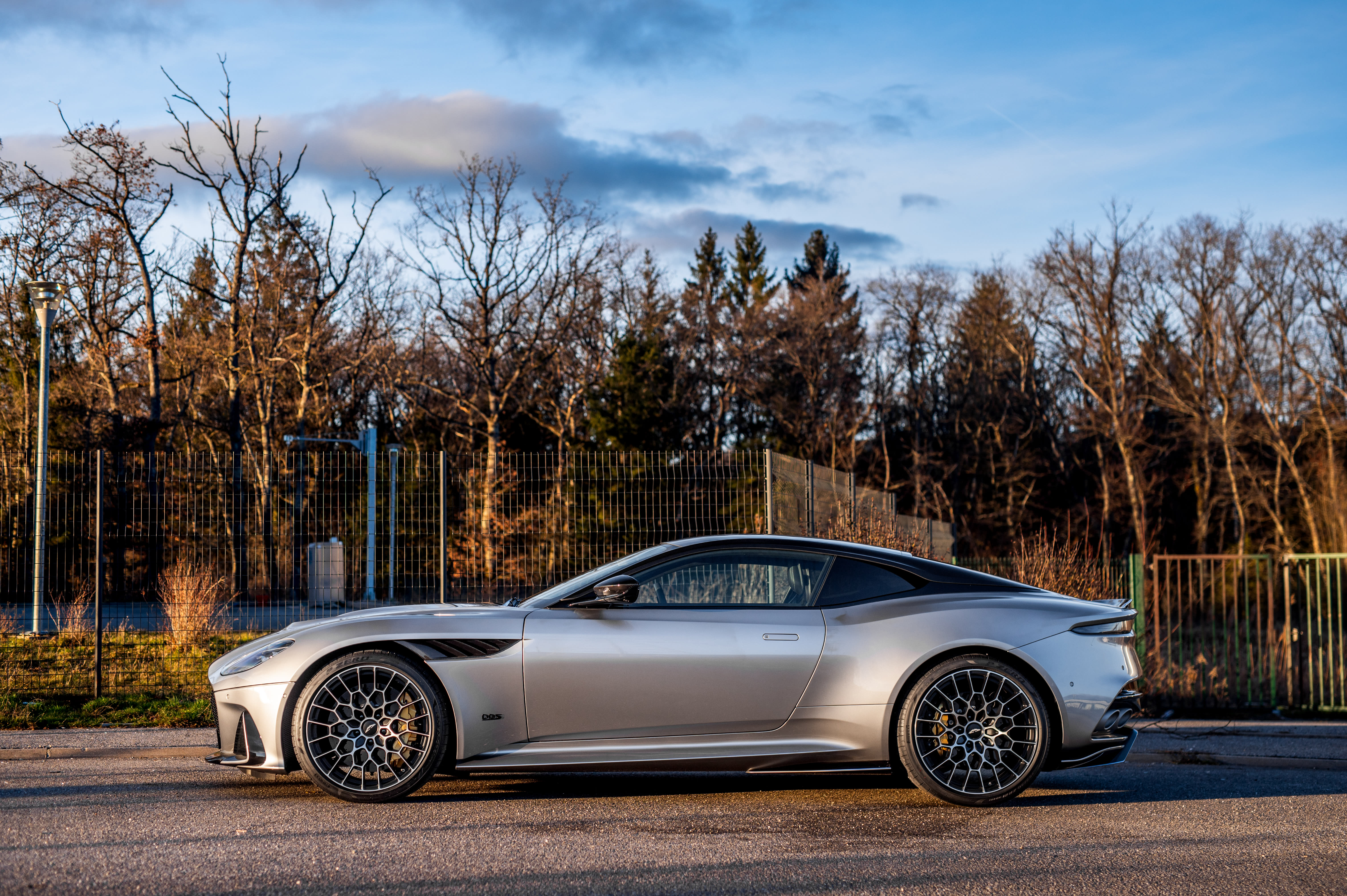 Aston Martin Dbs 3rd Generation 770 Ultimate Edition 