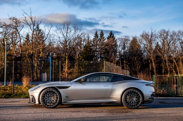 ASTON MARTIN Dbs 3rd Generation 770 Ultimate Edition  2023 occasion