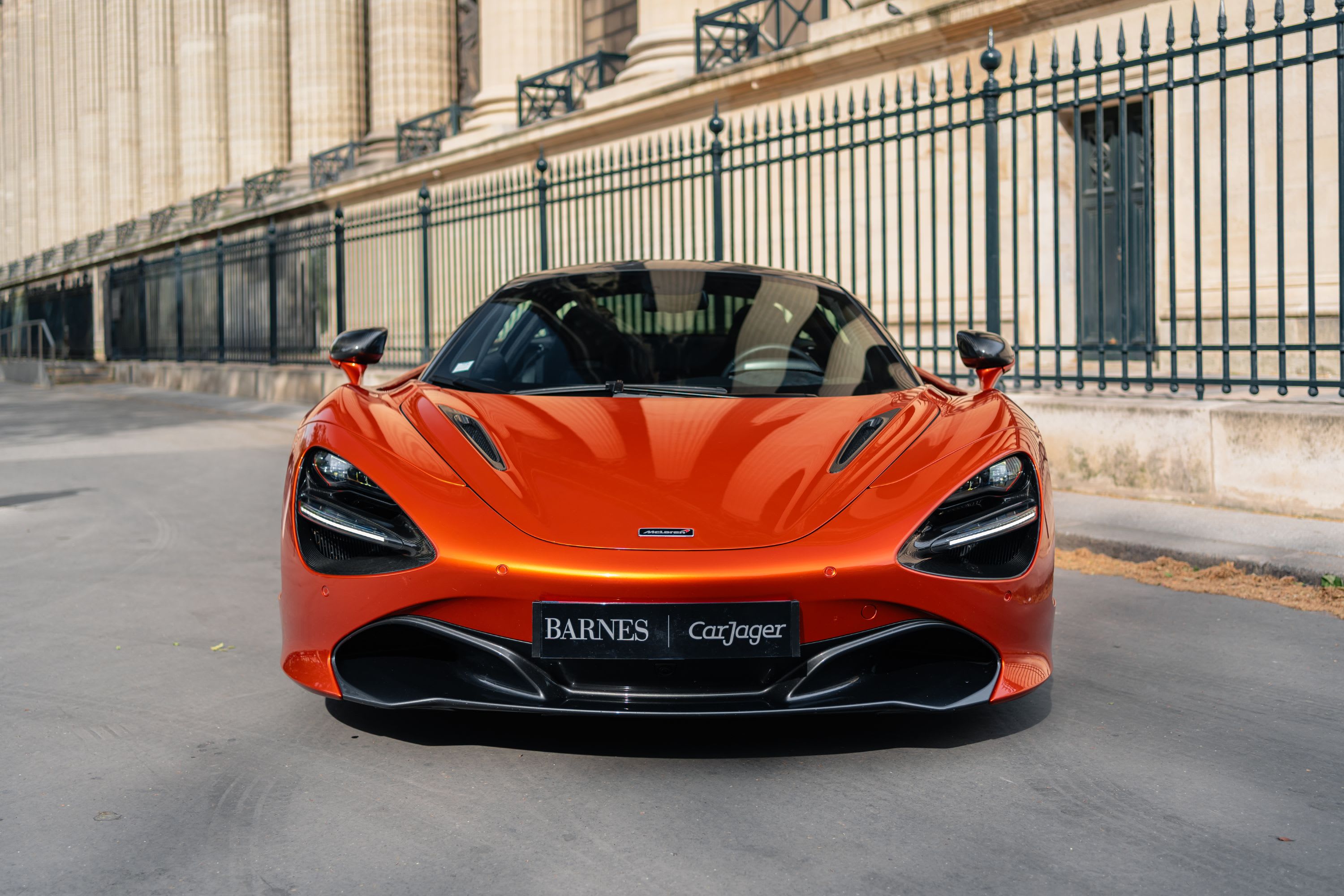 MCLAREN 720s 2017 used video (1)
