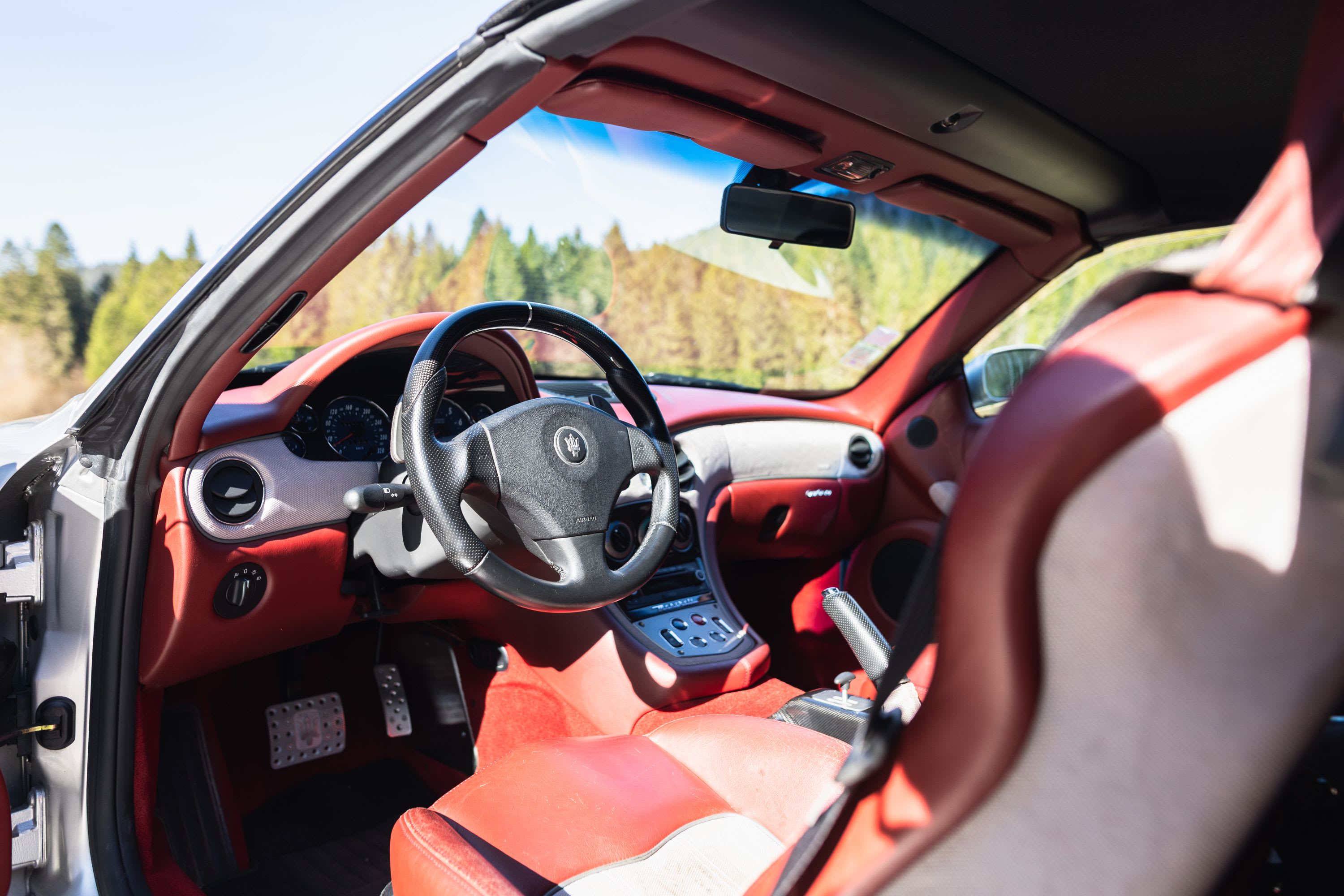 MASERATI 4200 Spyder 2007 used interior (1)