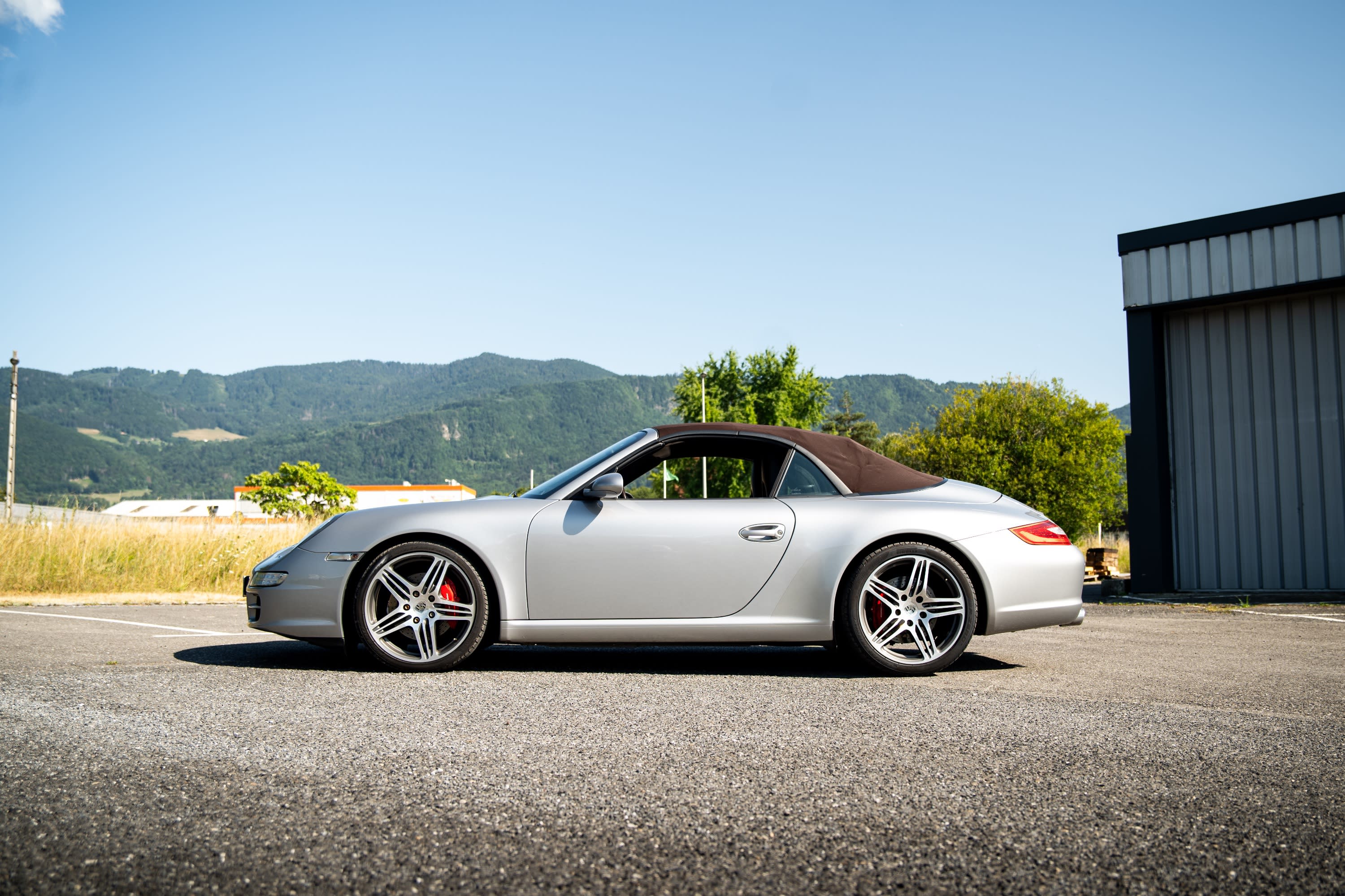 PORSCHE 911 997 Carrera S Cabriolet  2006 used video (1)