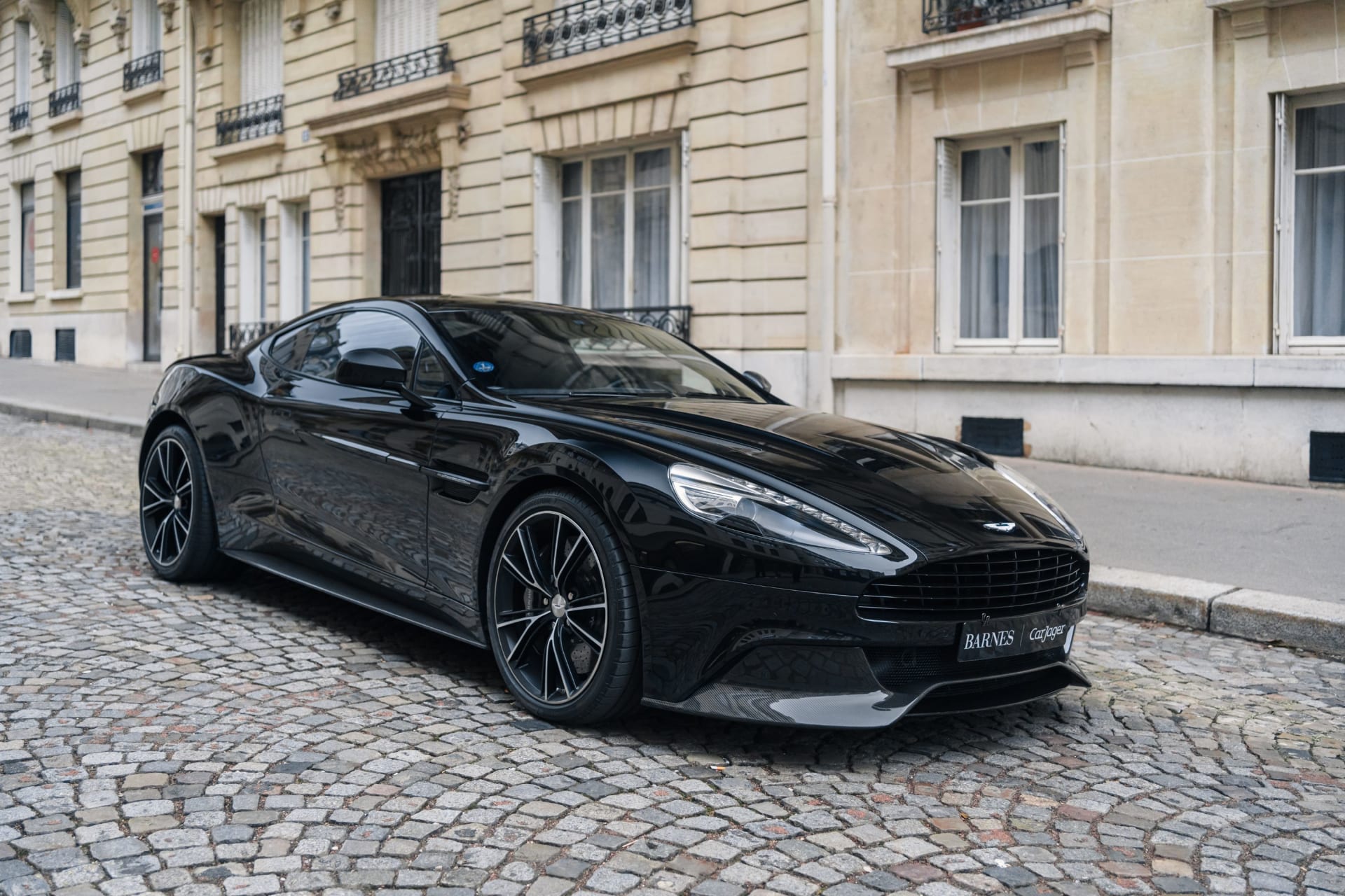 Aston Martin Vanquish 2nd Generation V12