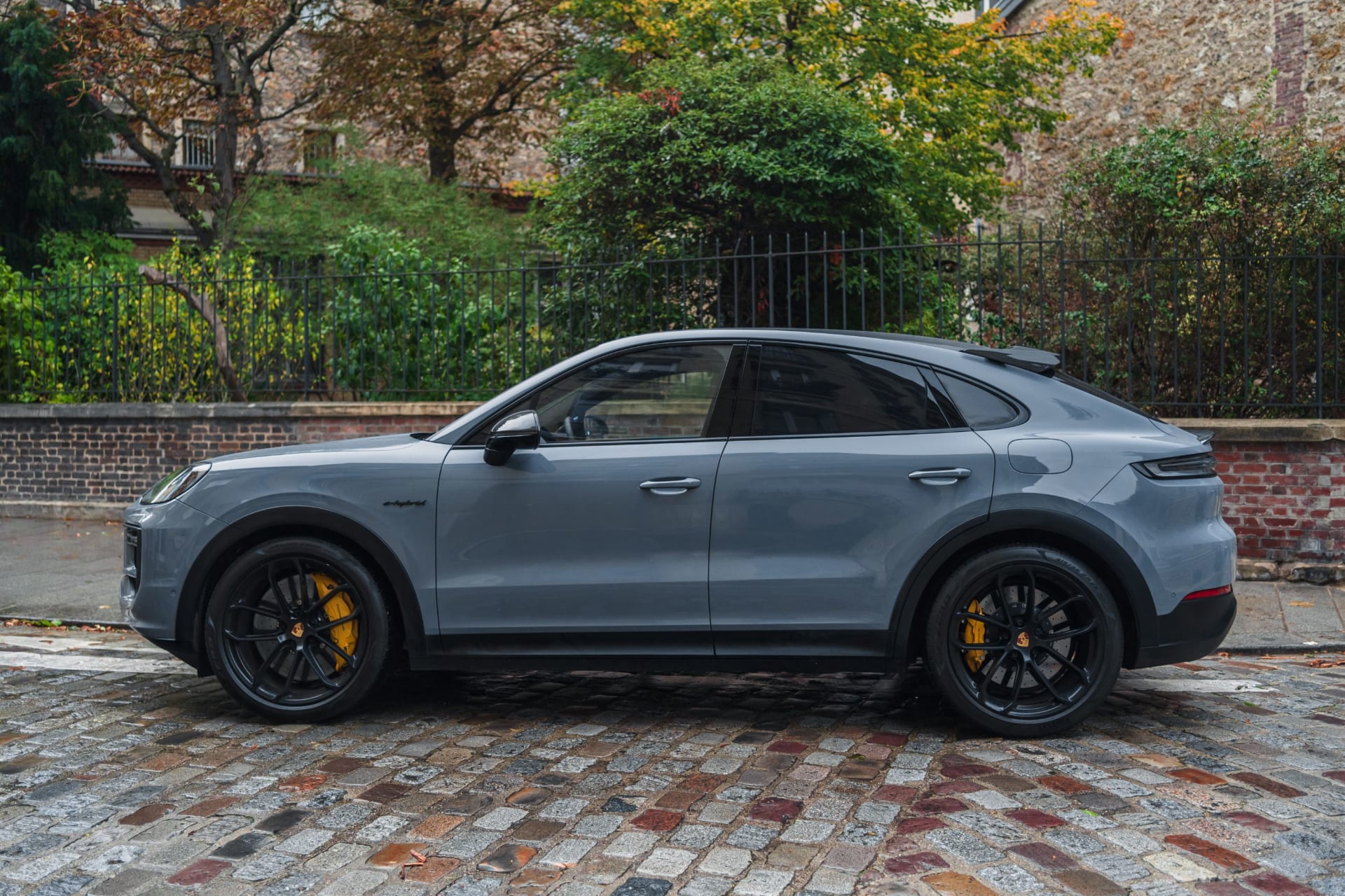 Porsche Cayenne Coupe Turbo Hybrid Pack GT