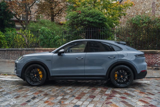 PORSCHE Cayenne Coupe Turbo Hybrid Pack GT 2024 occasion