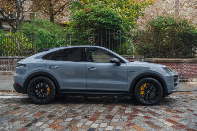PORSCHE Cayenne Coupe Turbo Hybrid Pack GT 2024 occasion