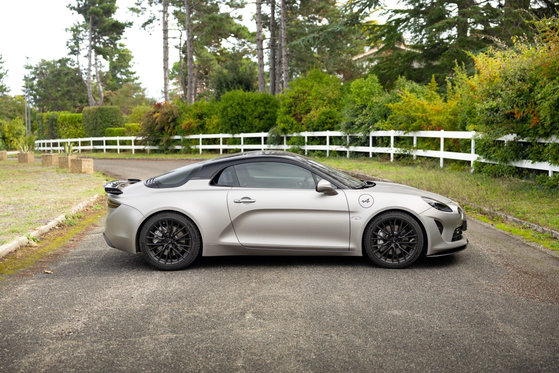 Alpine A110 II 2017-2026 S Enstone Edition