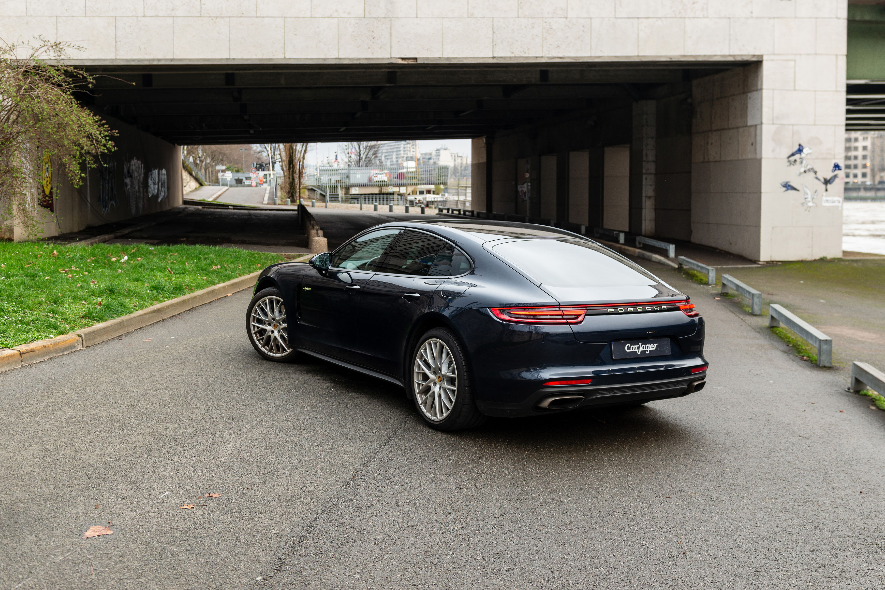 PORSCHE Panamera 4 E-hybrid 2018 occasion extérieur (2)