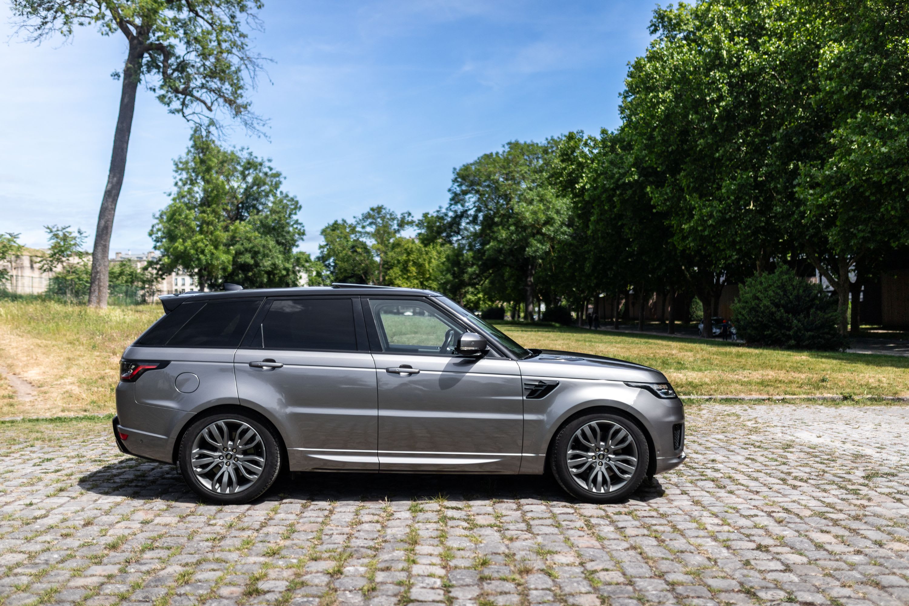 LAND ROVER Range Rover Sport P400e 2020 used exterior (2)