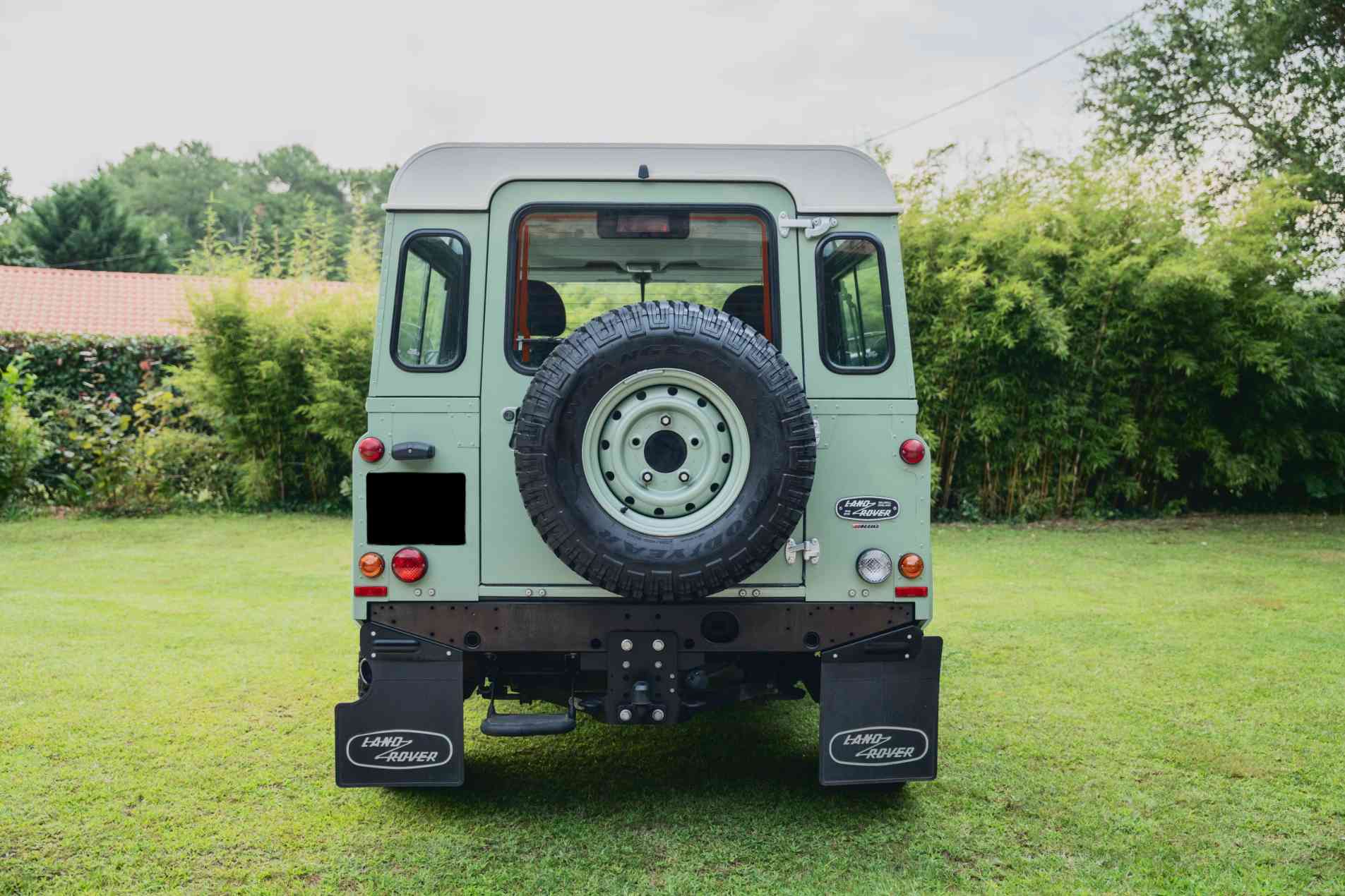 LAND ROVER Defender Heritage 2015