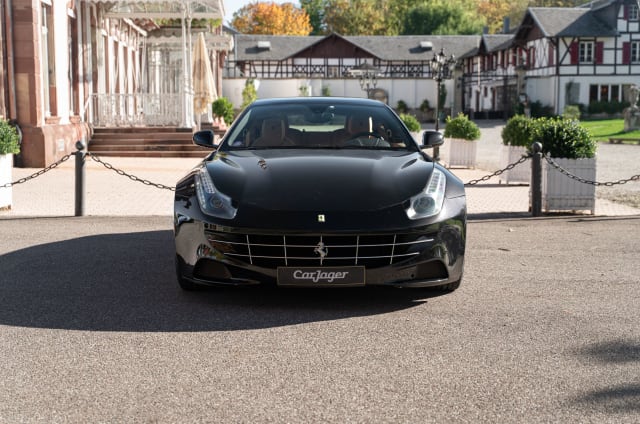 FERRARI Ff 2015 used