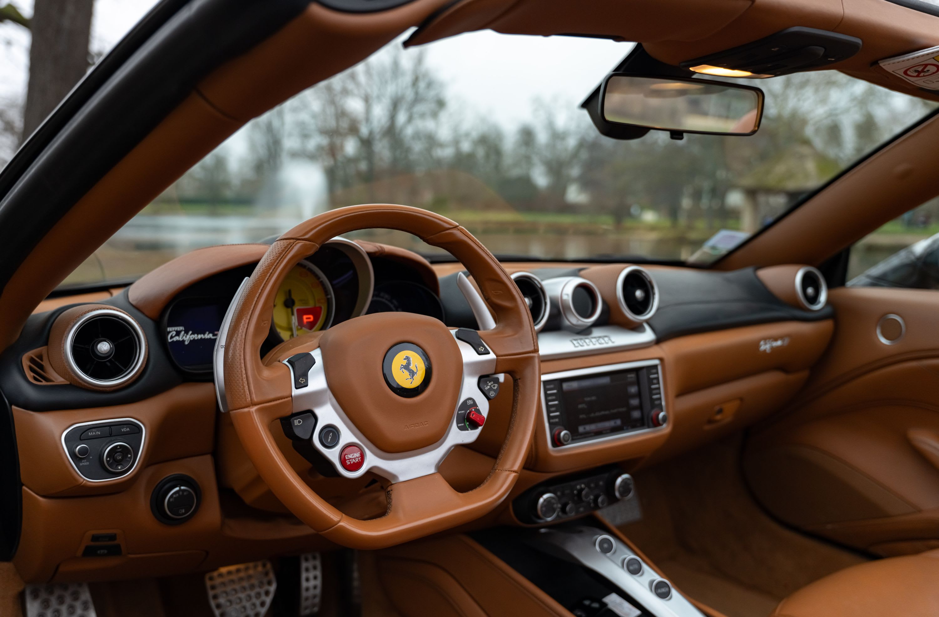 FERRARI California T 2016 occasion intérieur (1)