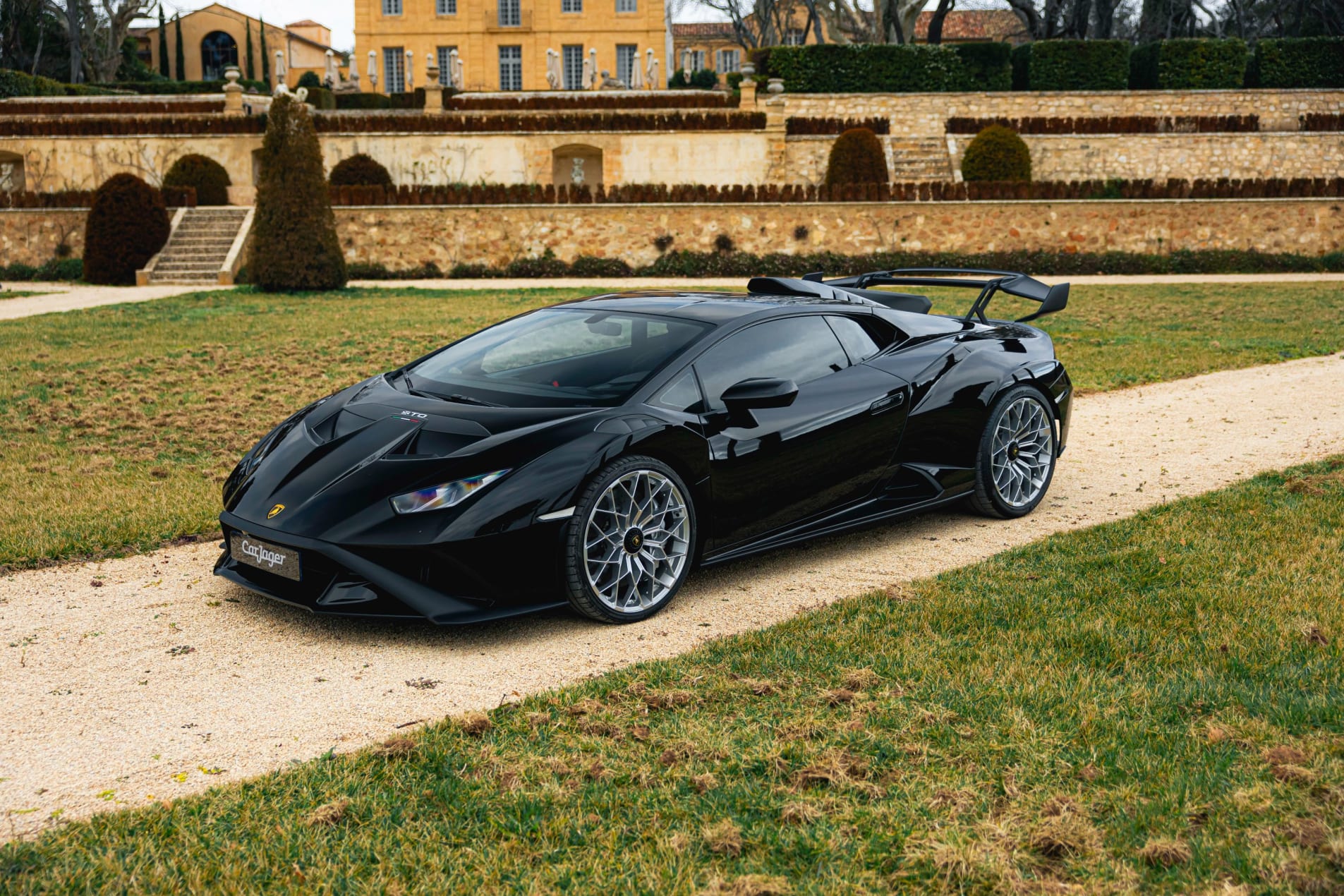 LAMBORGHINI Huracan STO 2023