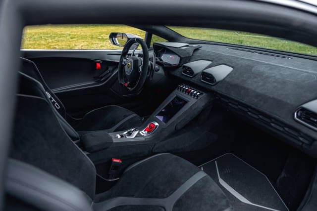 LAMBORGHINI Huracán 2023 used car