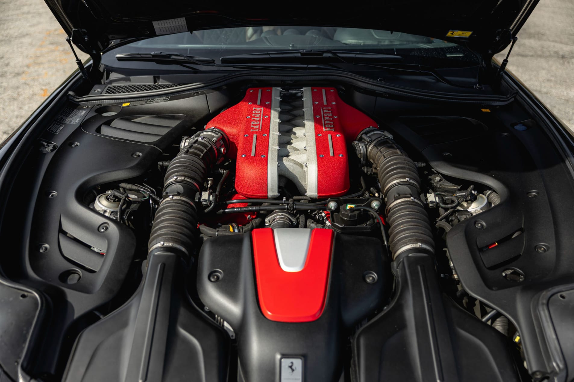 FERRARI Ff 2011