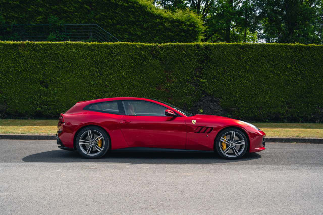 FERRARI Gtc4lusso 2018 occasion