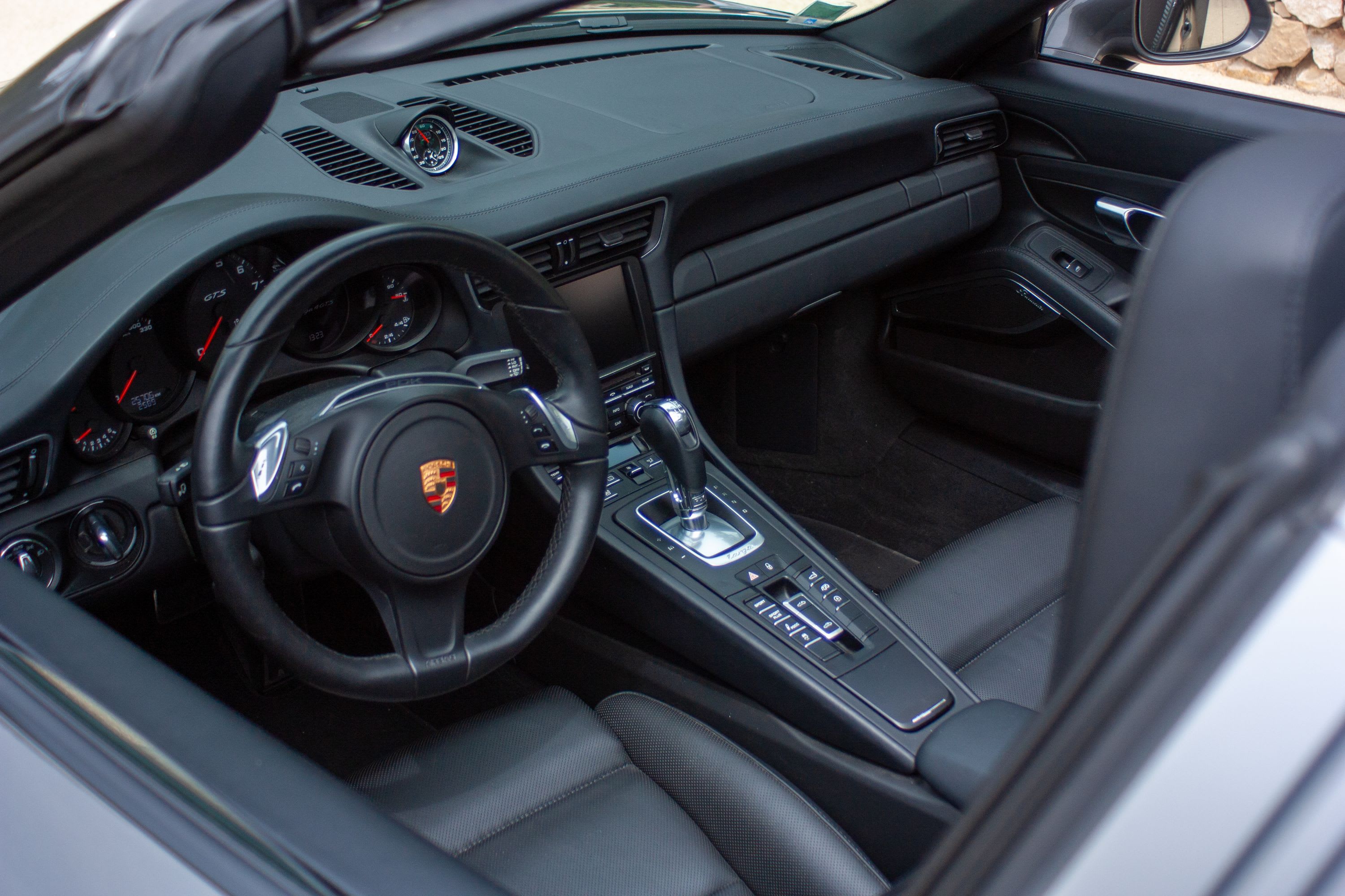 PORSCHE 911 991.1 Targa 4 Gts 2015 occasion intérieur (1)