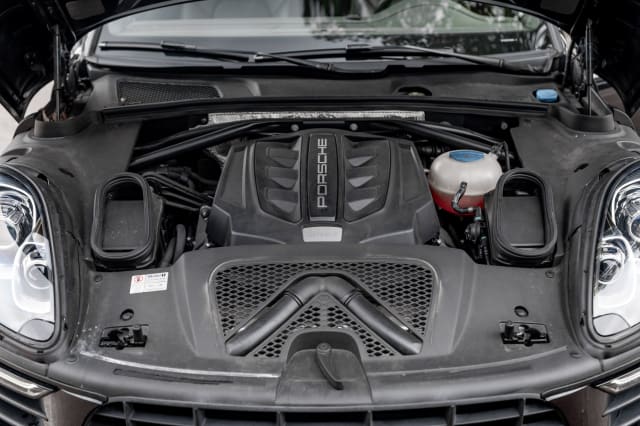 PORSCHE Macan S 2014 used car