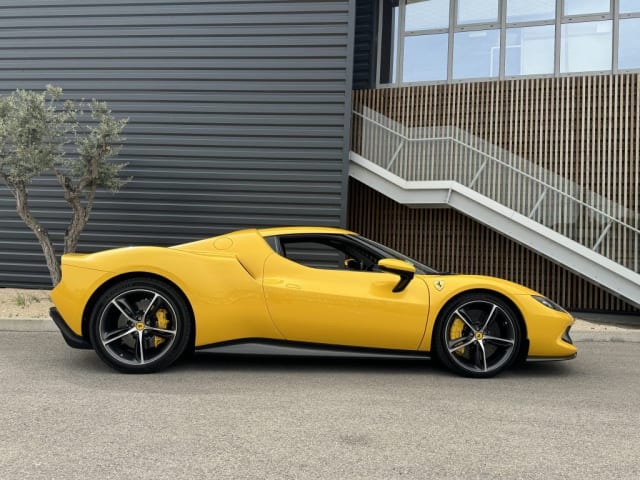 Ferrari 296 Gtb