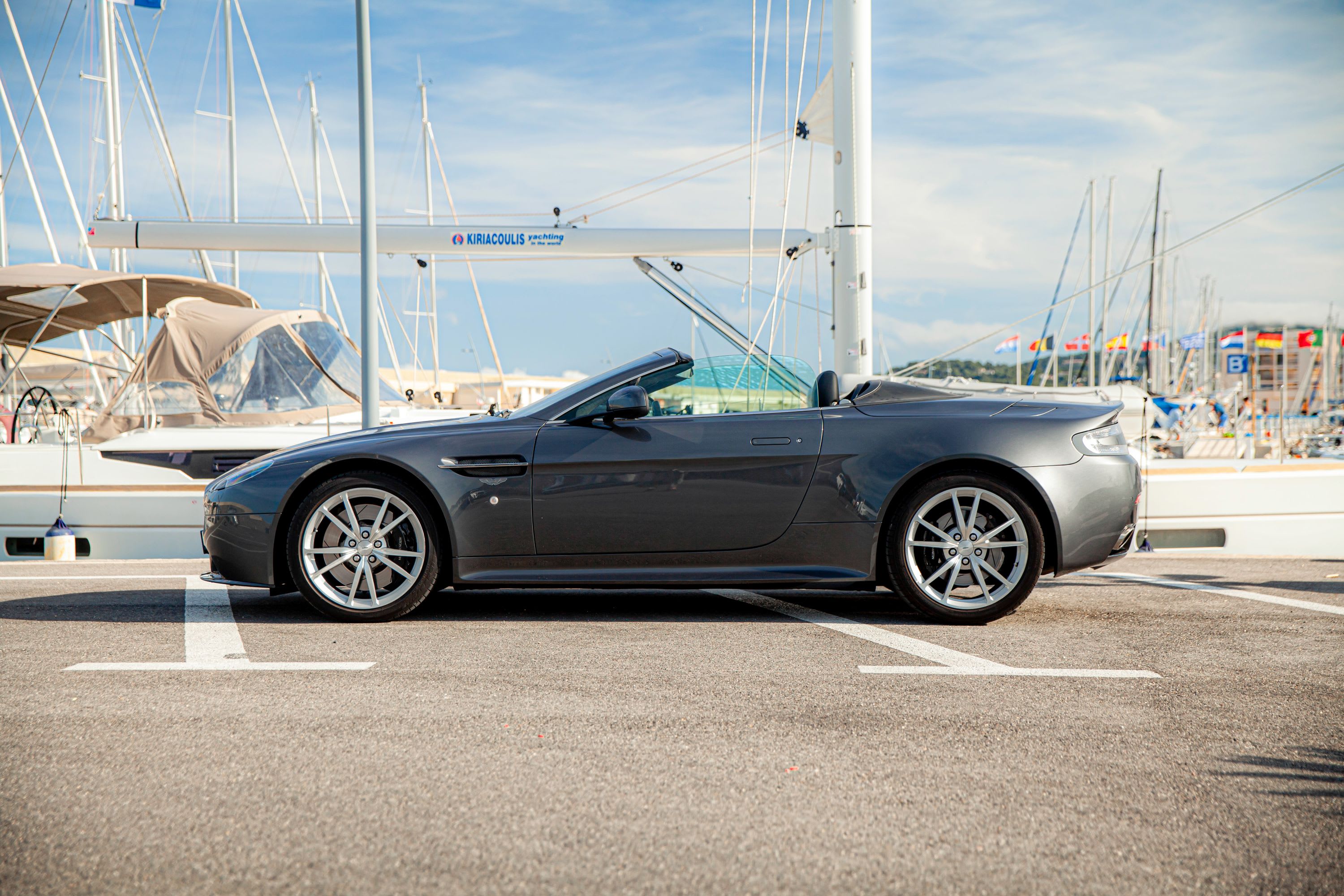 ASTON MARTIN Vantage S Roadster 2017 occasion vidéo (1)