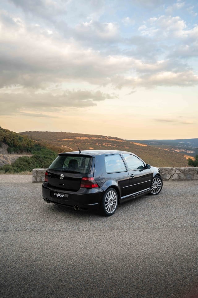 Volkswagen Golf 4 (iv)  R32
