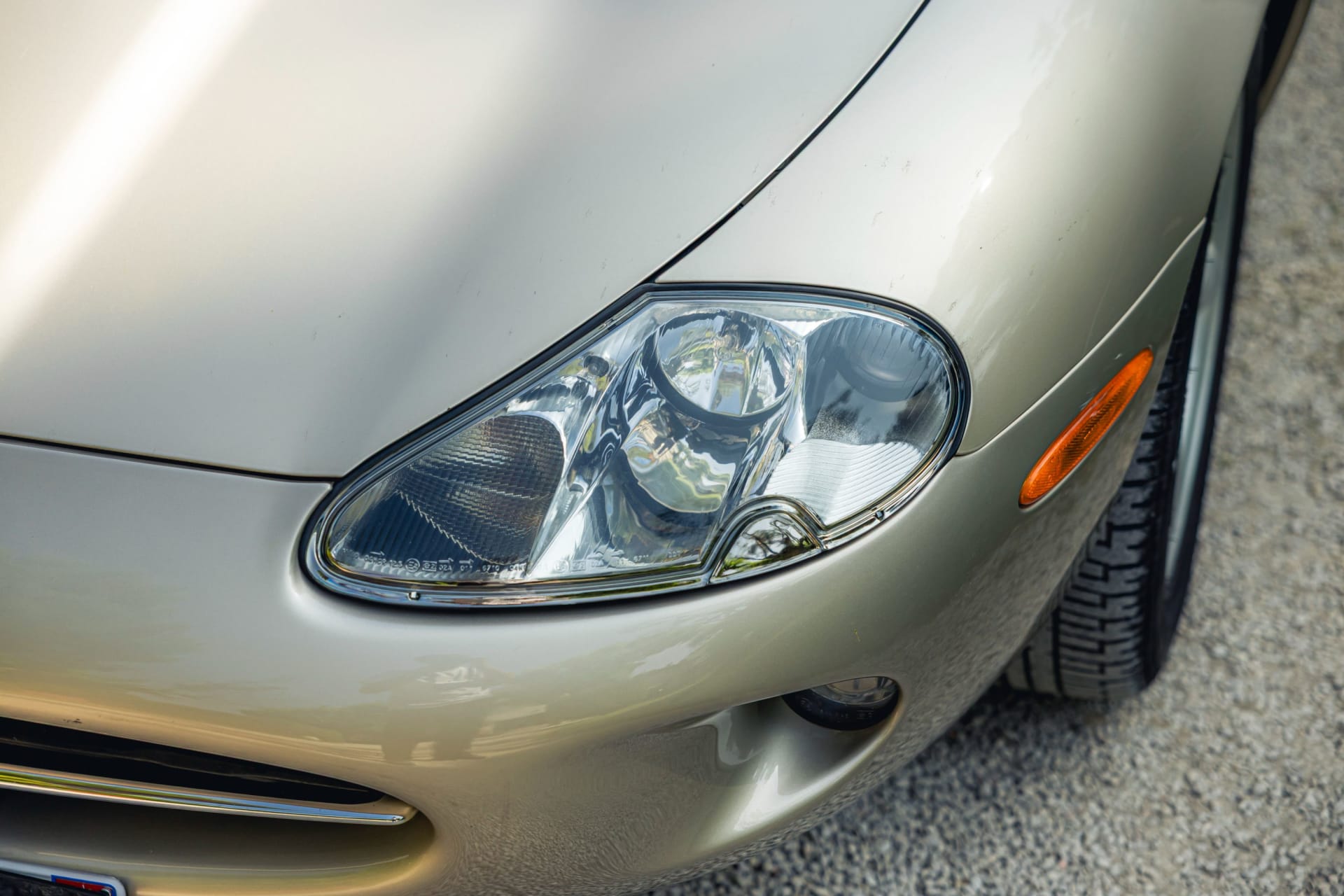 JAGUAR Xk8 X100 4.0 Cabriolet 1998 occasion détails (1)