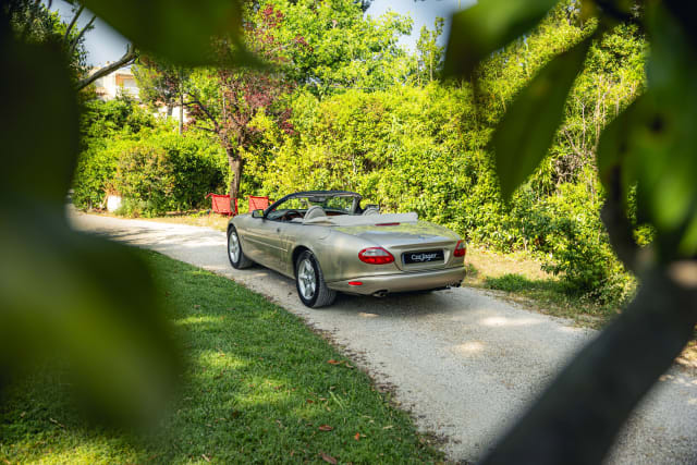 Jaguar Xk8 X100 4.0 Cabriolet