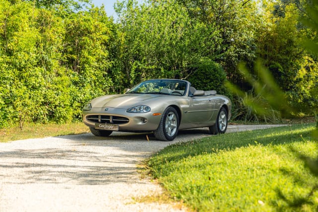 Jaguar Xk8 X100 4.0 Cabriolet