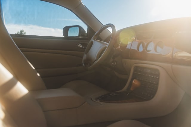 JAGUAR Xkr X100 4.0 2000 used car