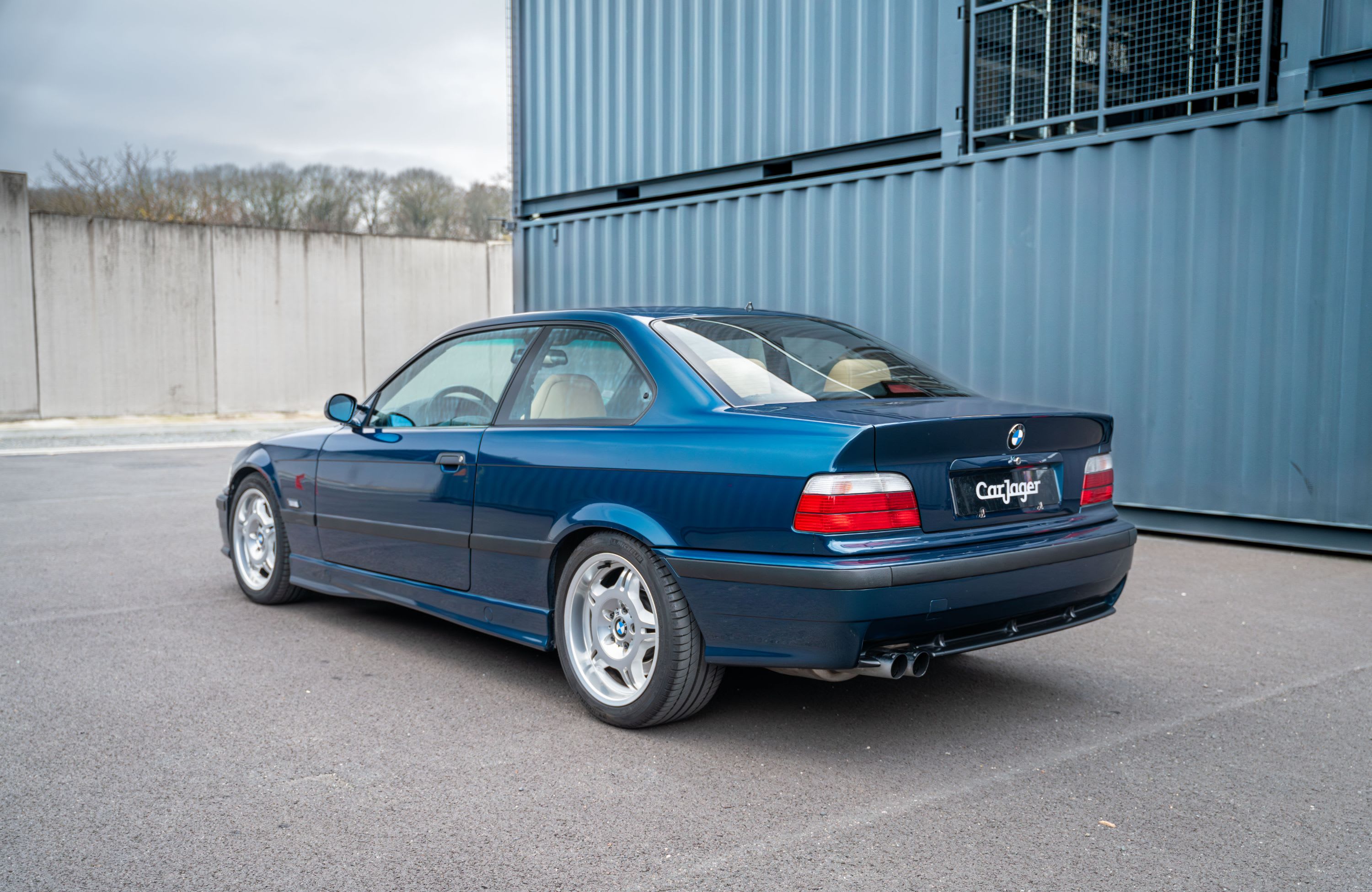BMW M3 E36 Individual 1997 used exterior (2)