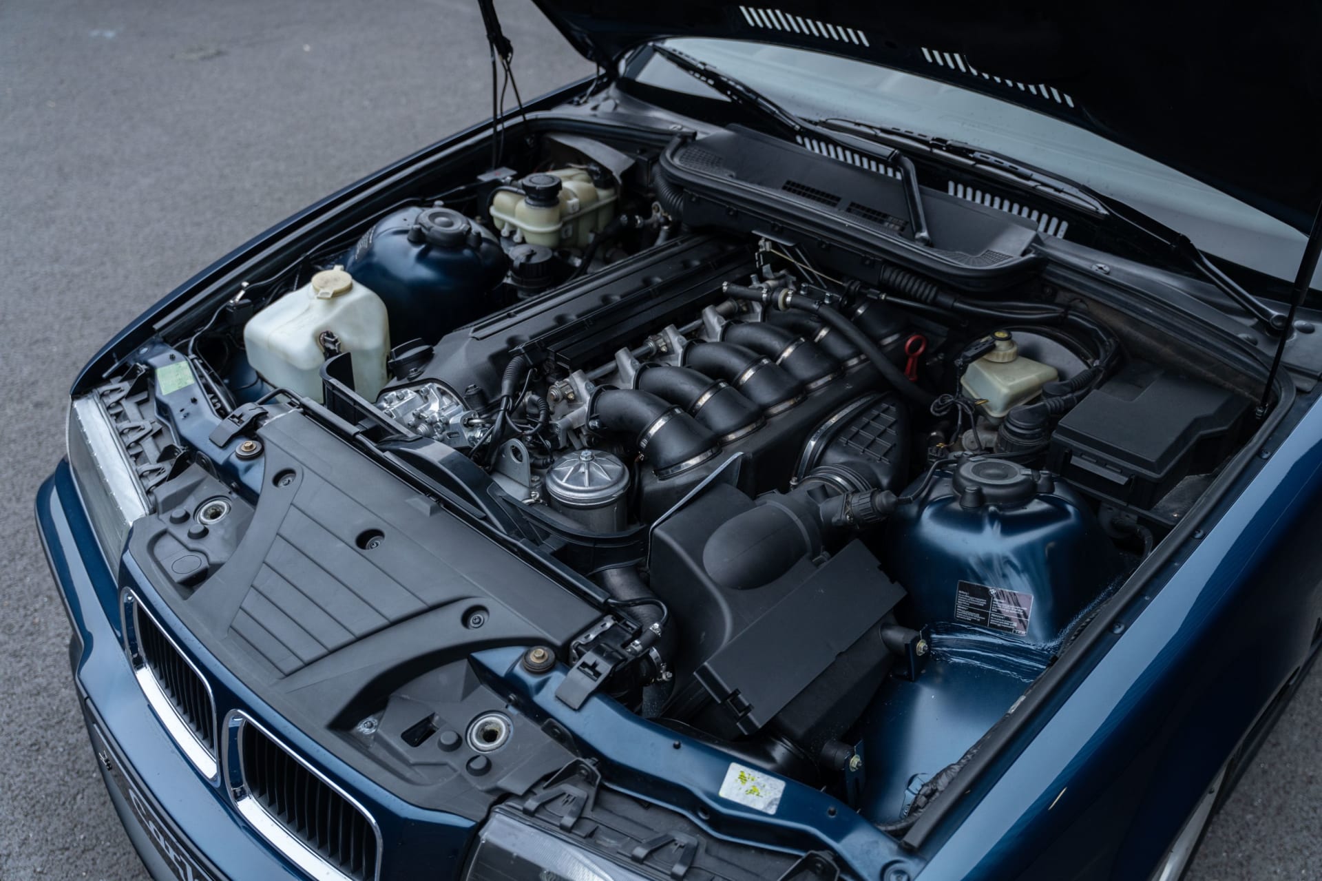 BMW M3 E36 Individual 1997 occasion mécanique (1)