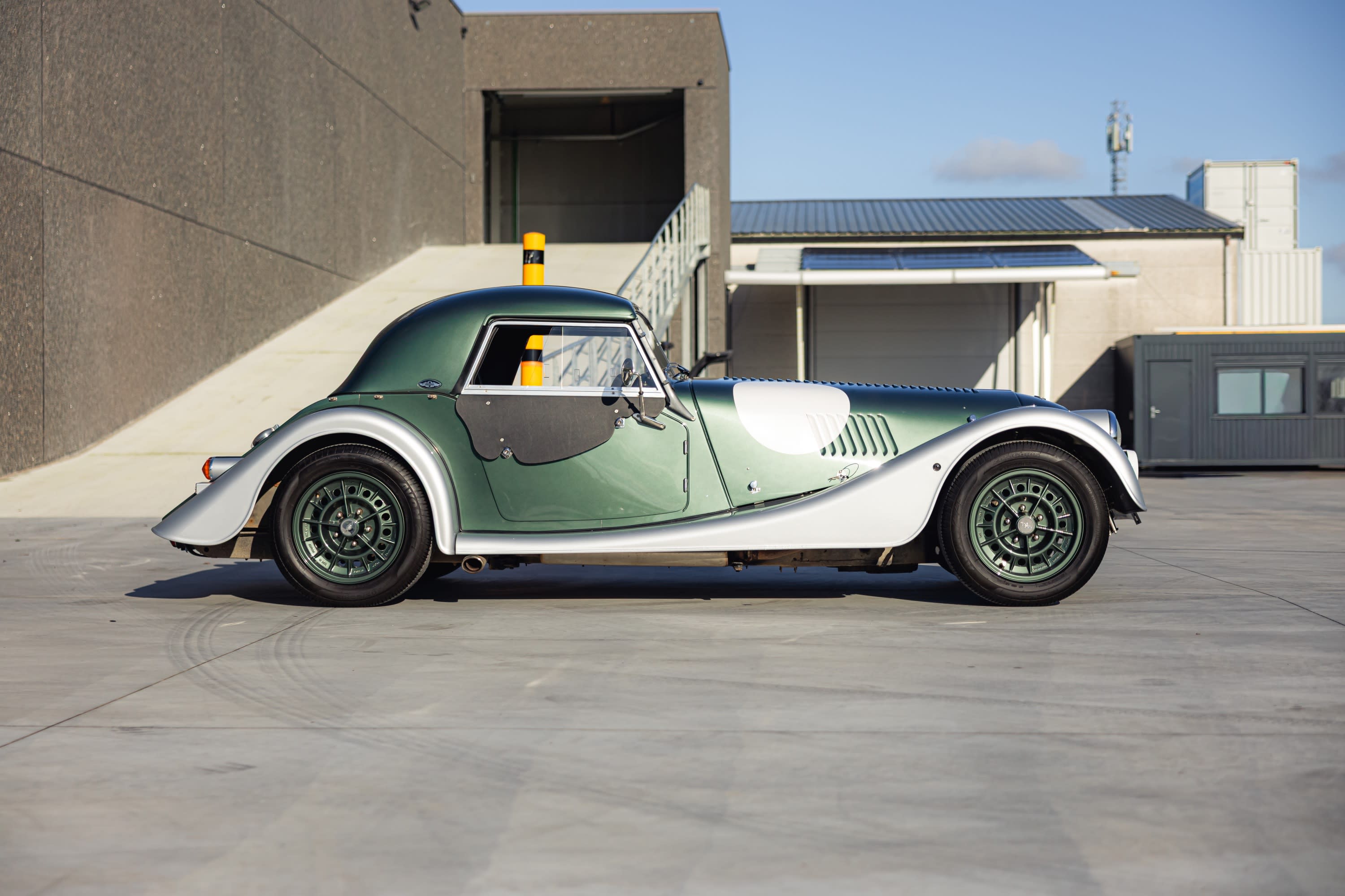 MORGAN V6 2008 used video (1)