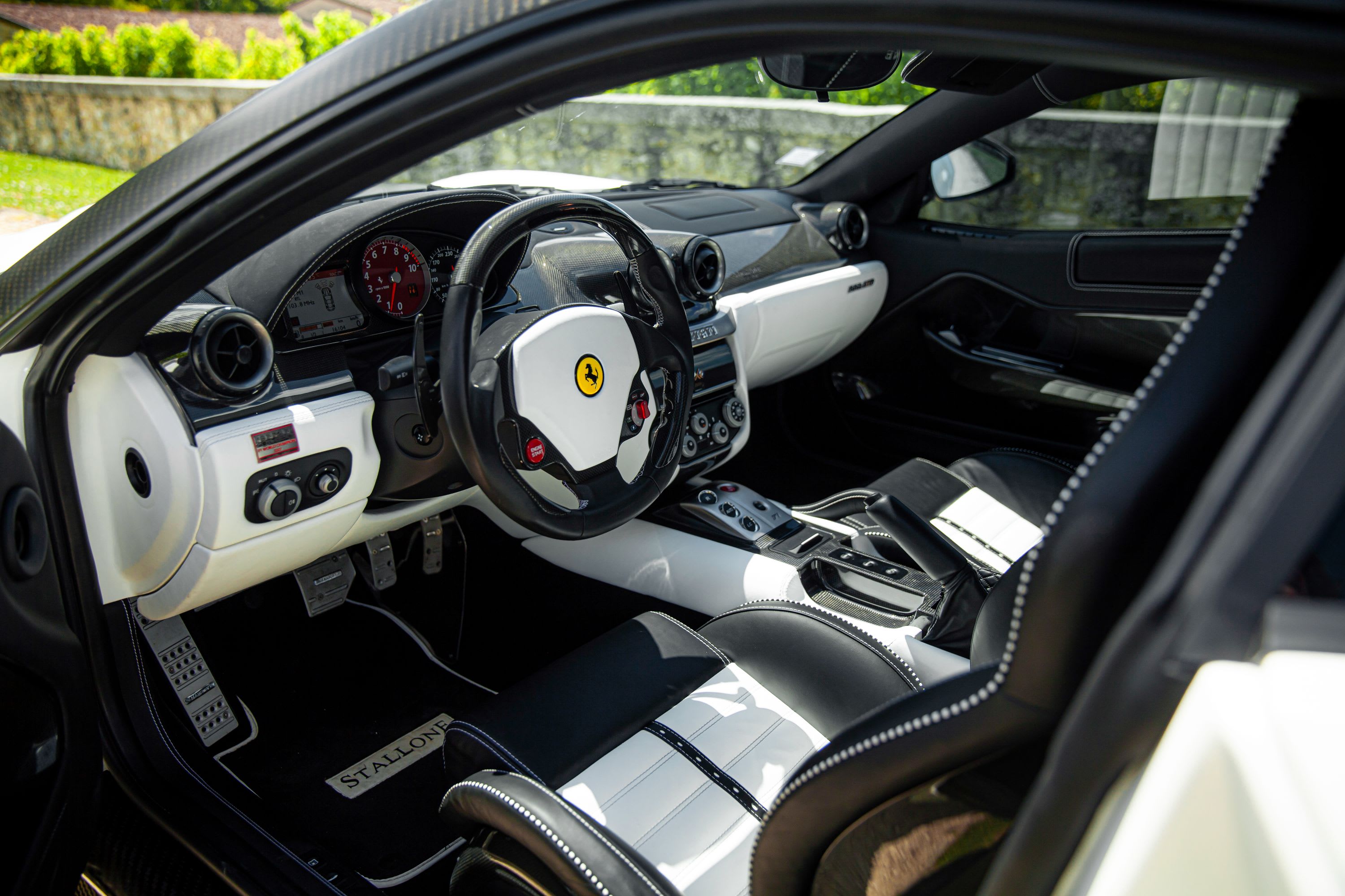 FERRARI 599 Ferrari 599 Gtb Mansory Stalone 2011 occasion intérieur (1)