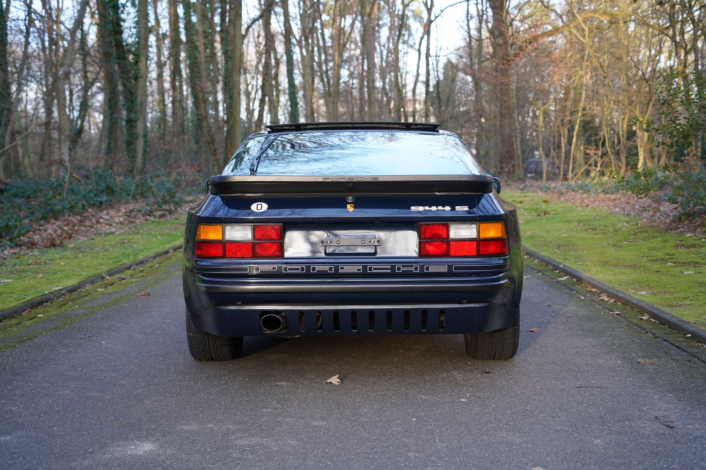Porsche 944 S