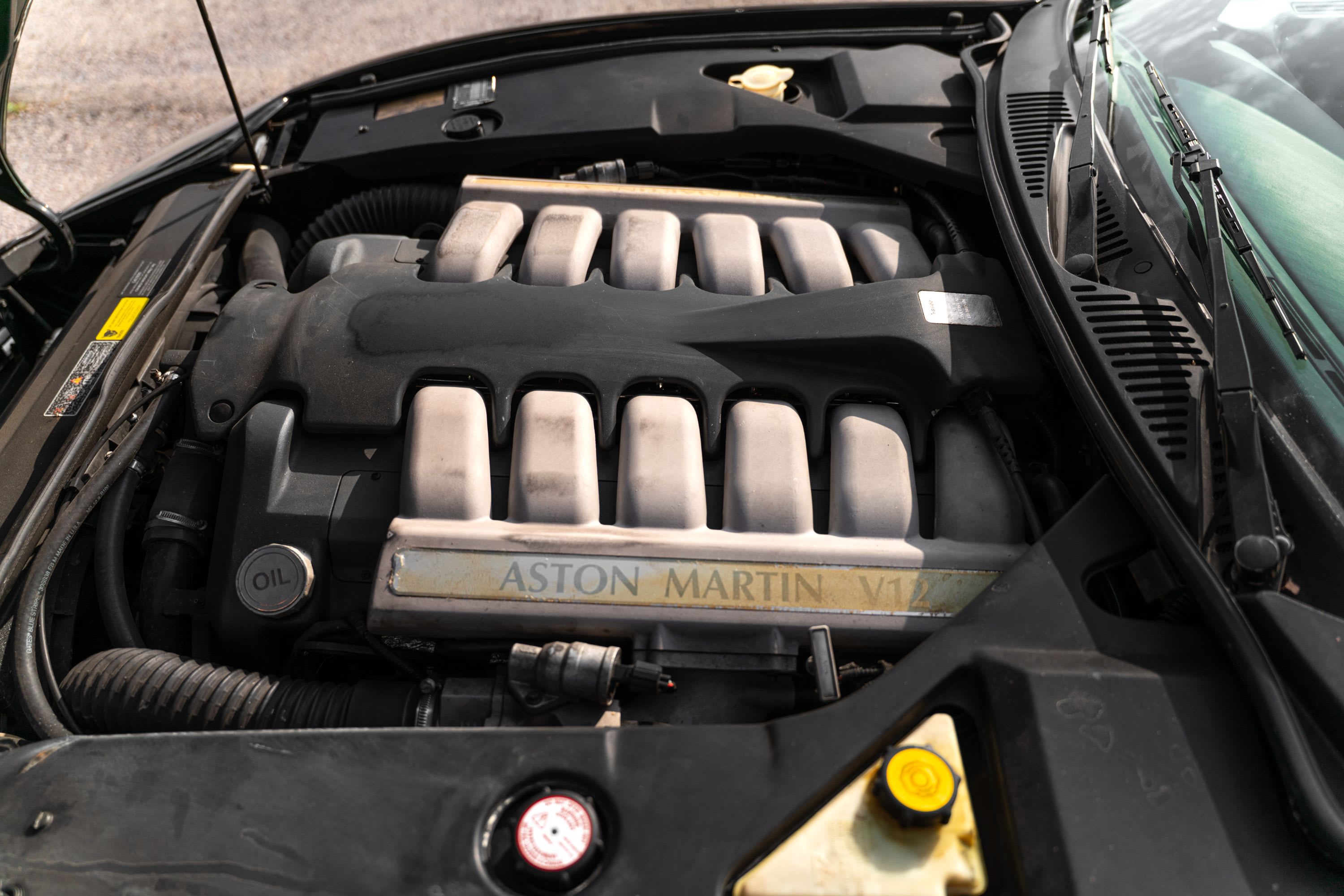 ASTON MARTIN Db7 Vantage V12 Volante 2000 occasion mécanique (1)