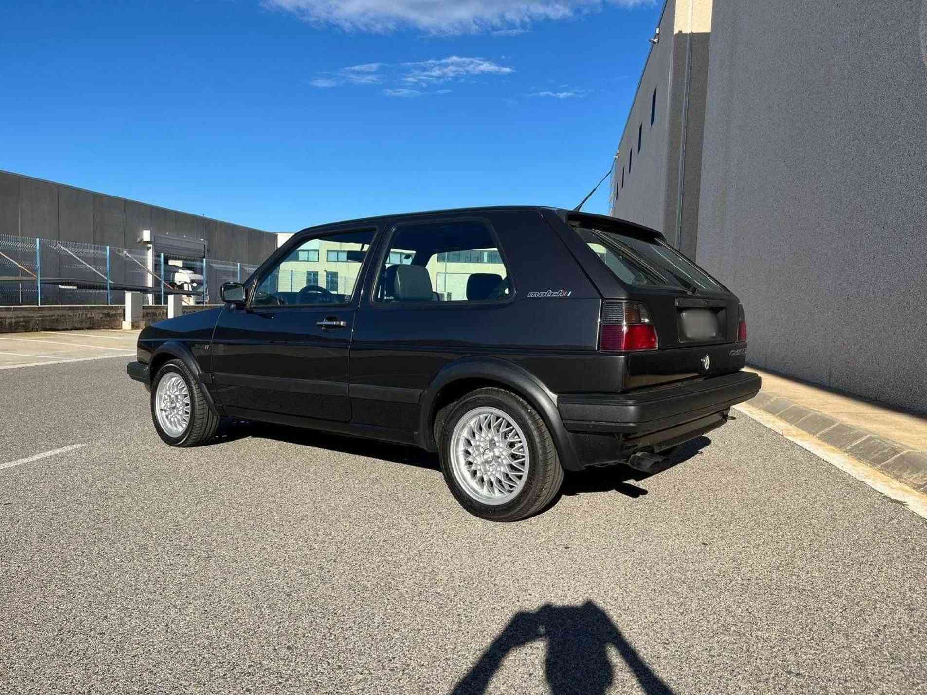 VOLKSWAGEN Golf II GTI 16S Match 1989