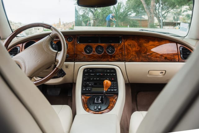 Jaguar Xkr