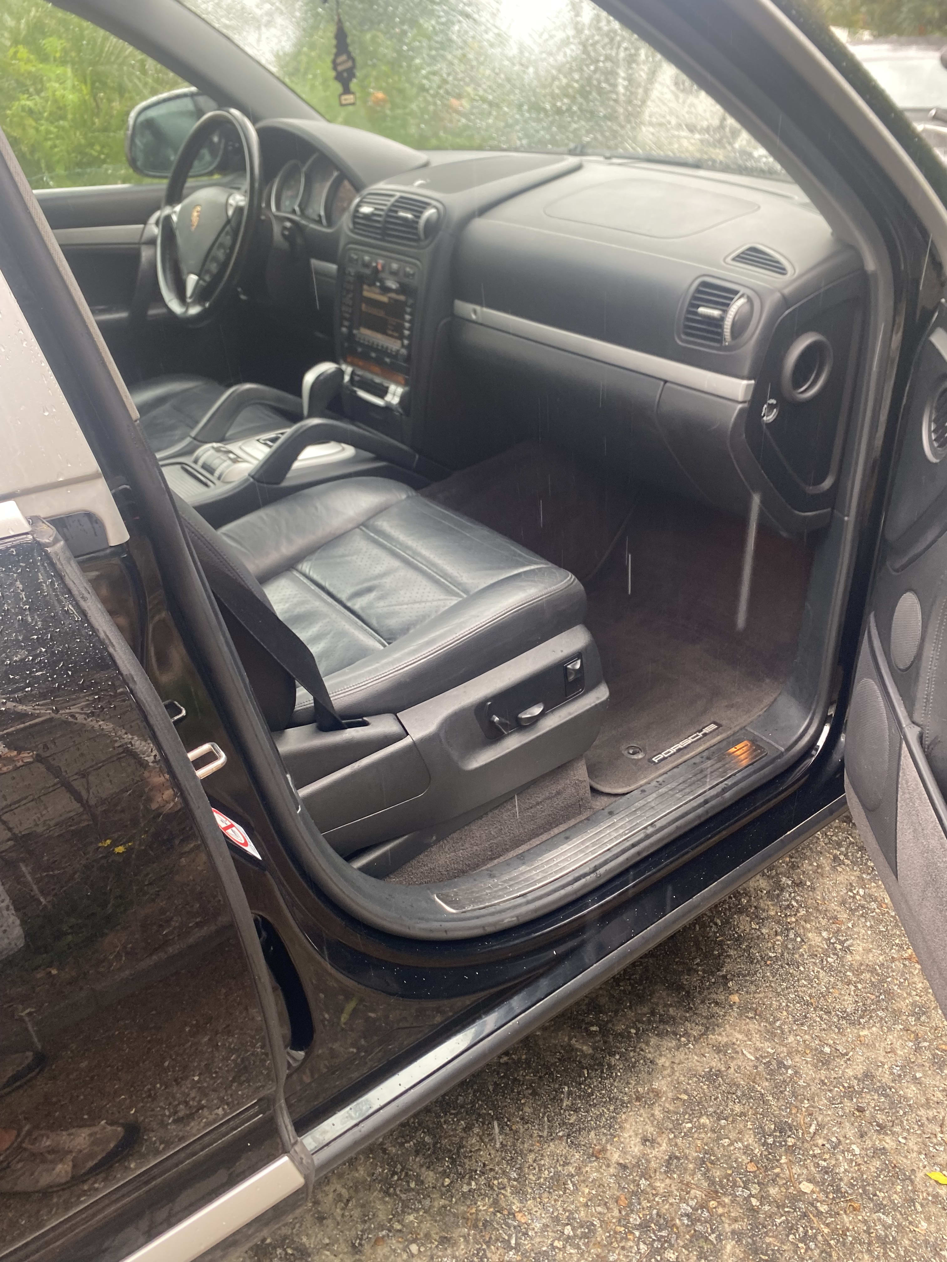 Porsche Cayenne E1 S