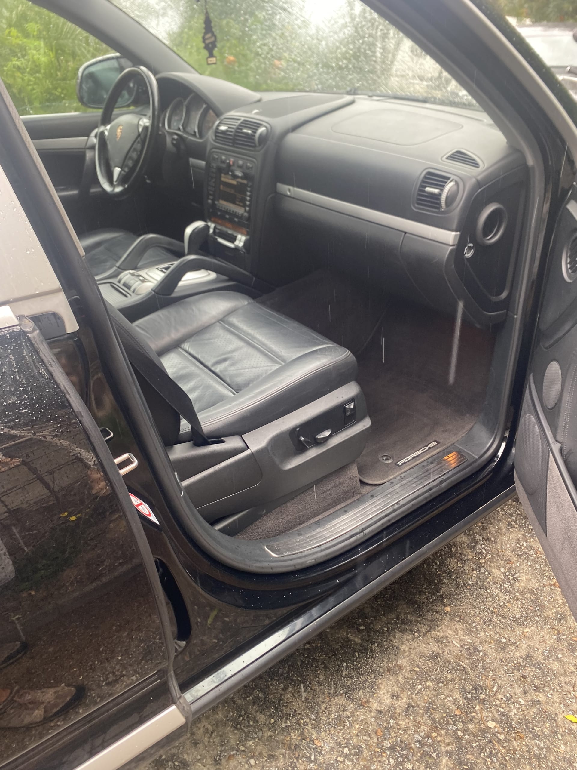 Porsche Cayenne E1 S