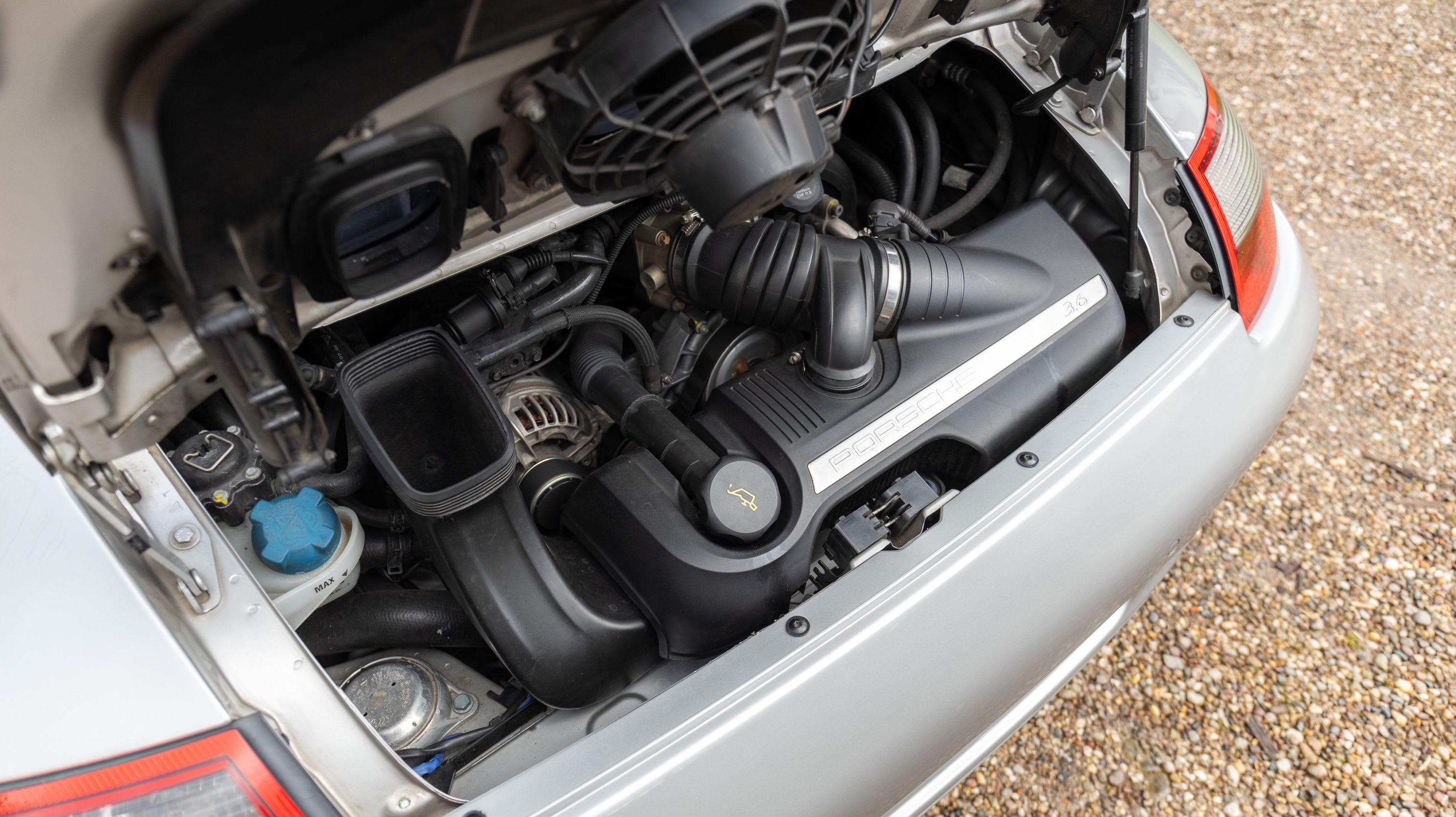 PORSCHE 911 997 Carrera 2005 used mechanical (1)