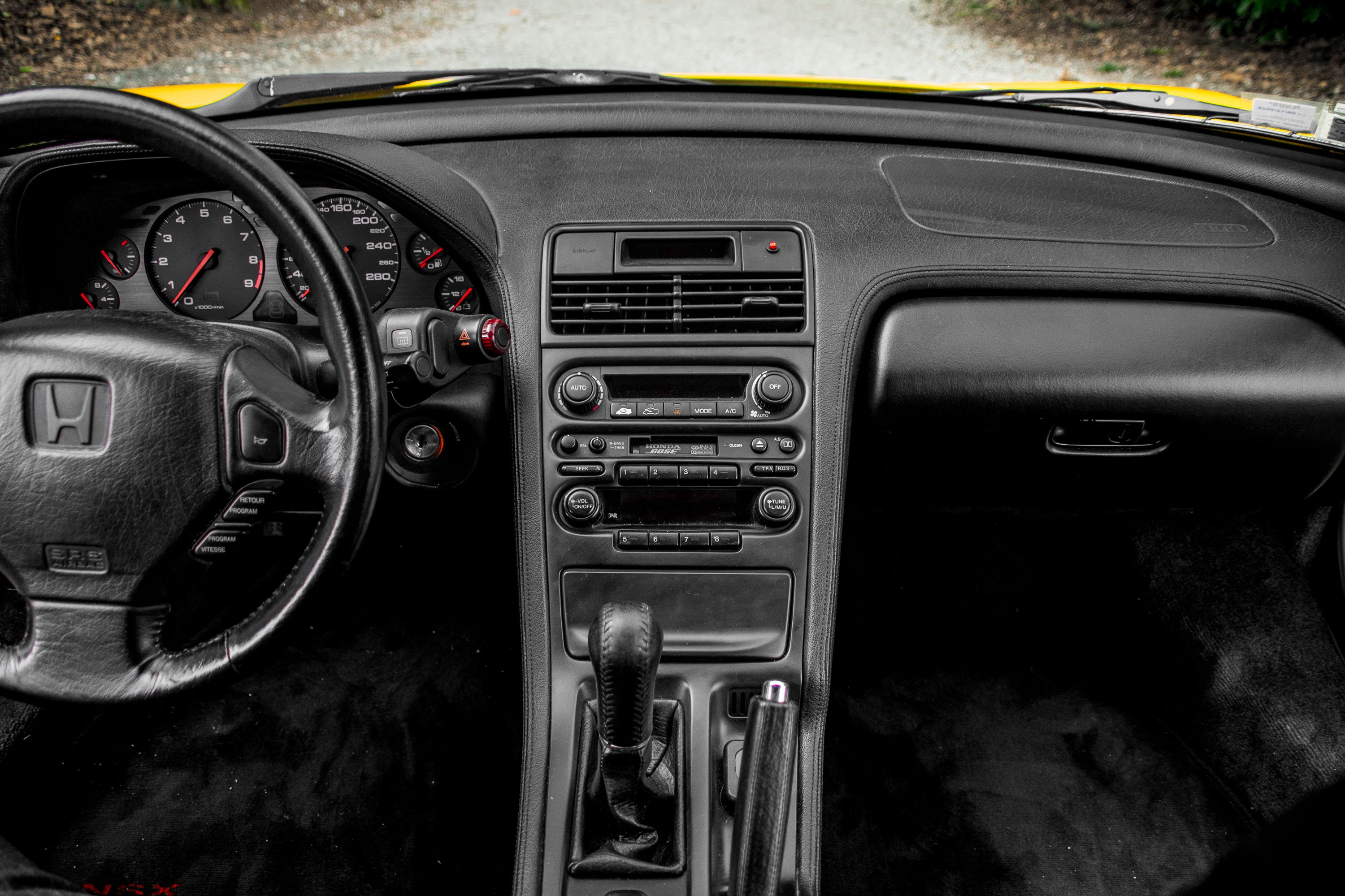 HONDA Nsx 1994 occasion intérieur (1)