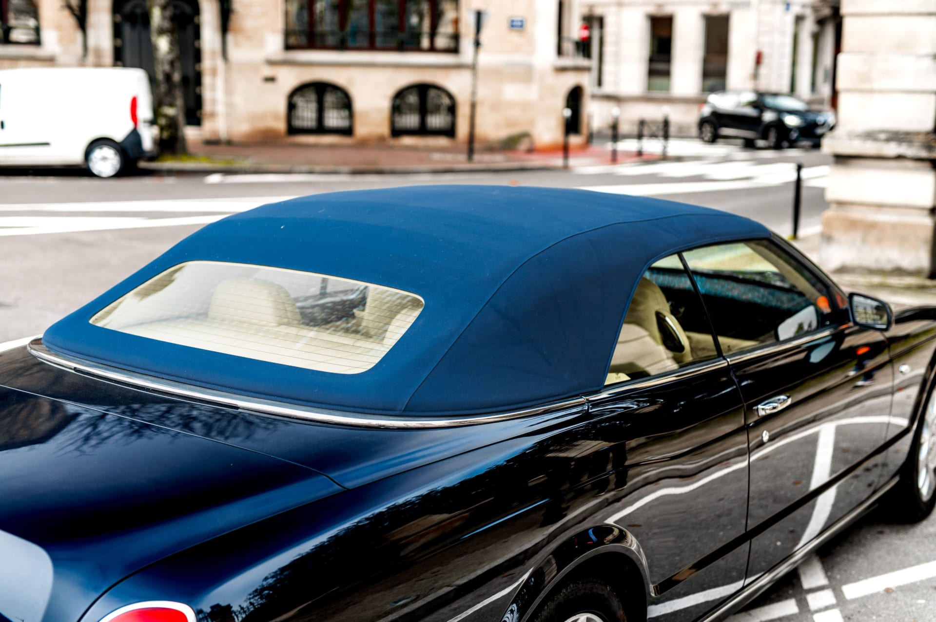 Bentley Azure Series 2