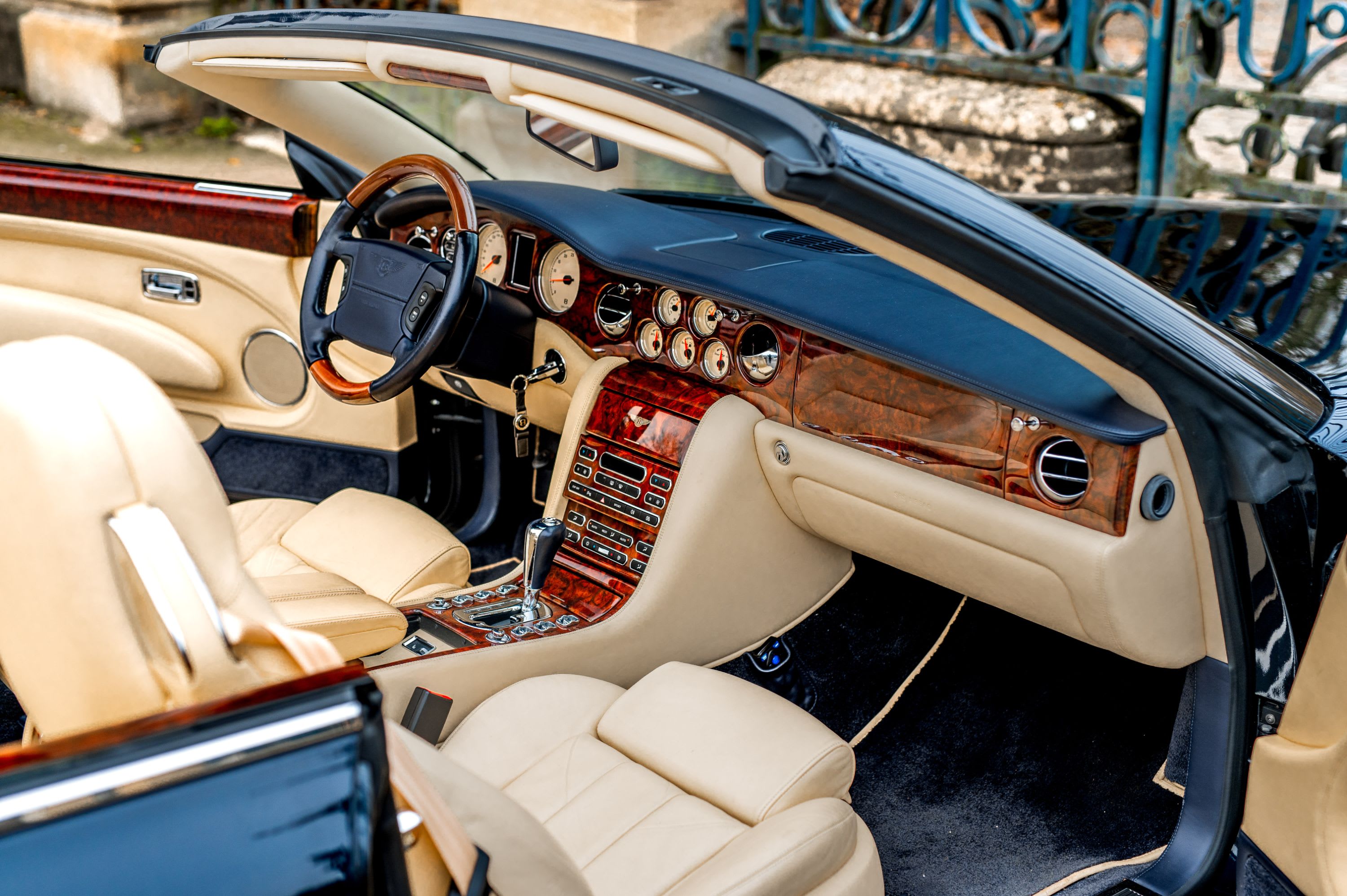 Bentley Azure Series 2