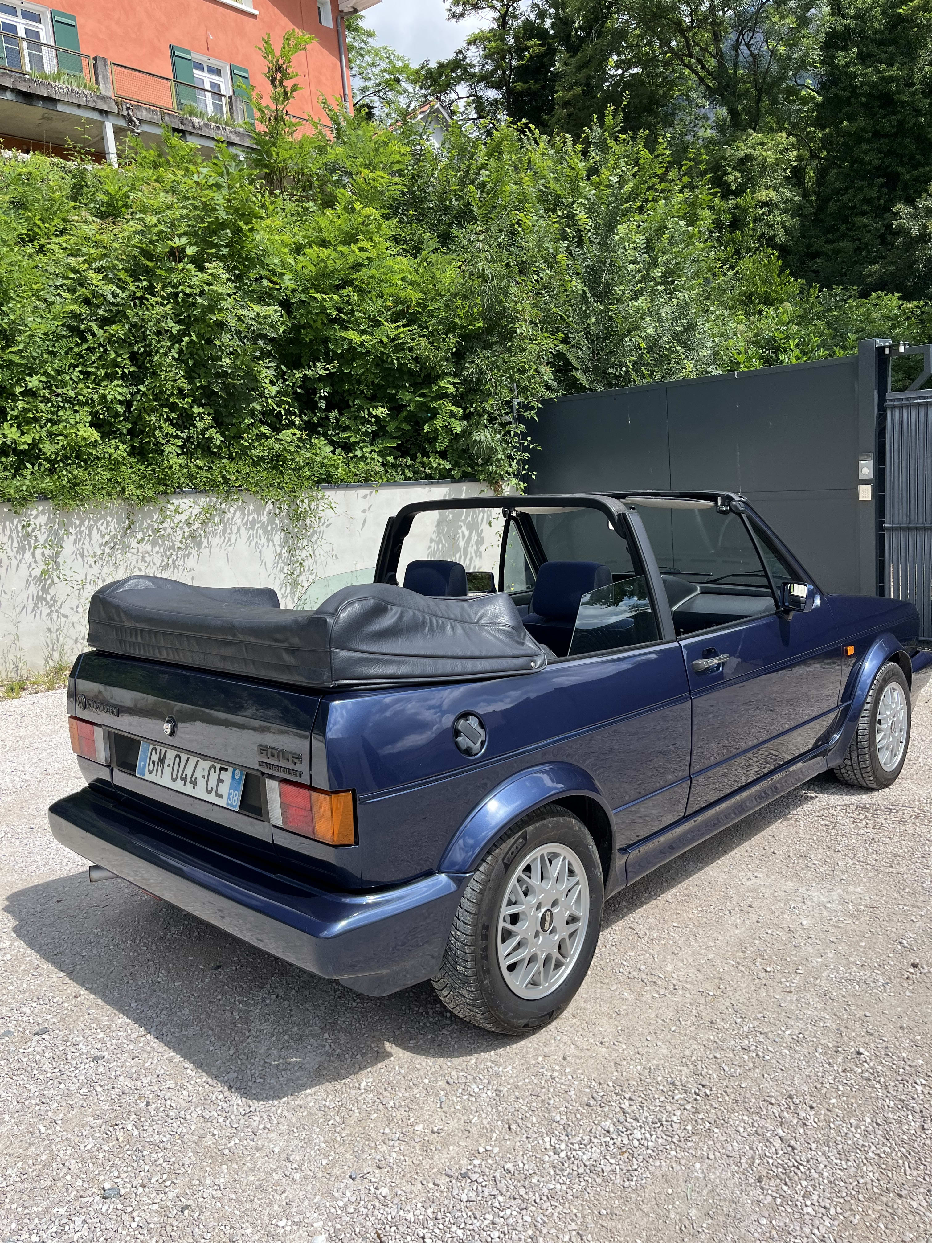 VOLKSWAGEN Golf  1 Cabriolet 1992 occasion extérieur (2)